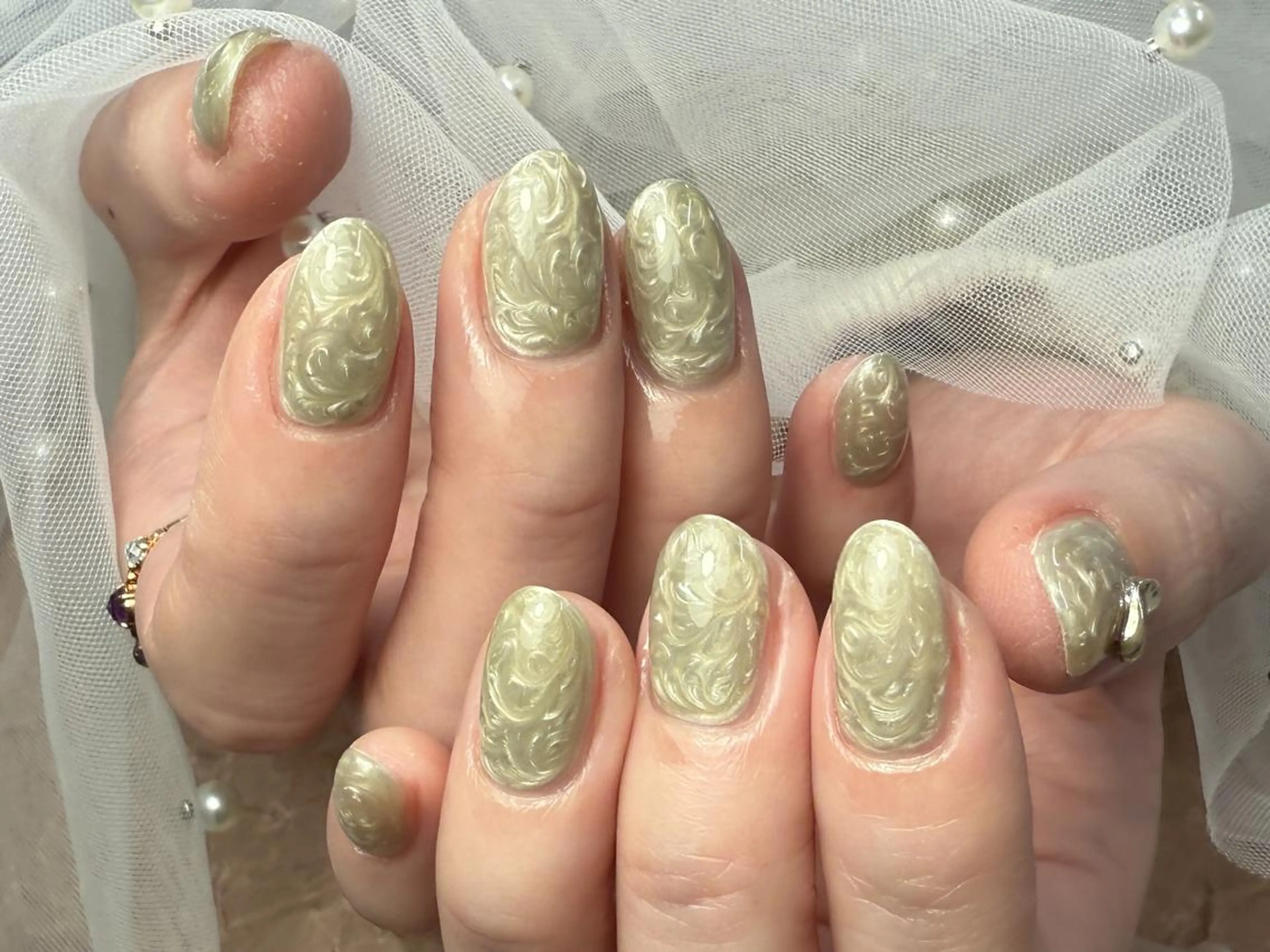 ネイル グリーン ハンドネイル ハンドケア ToliyDeliy Nail Salonのネイルデザイン