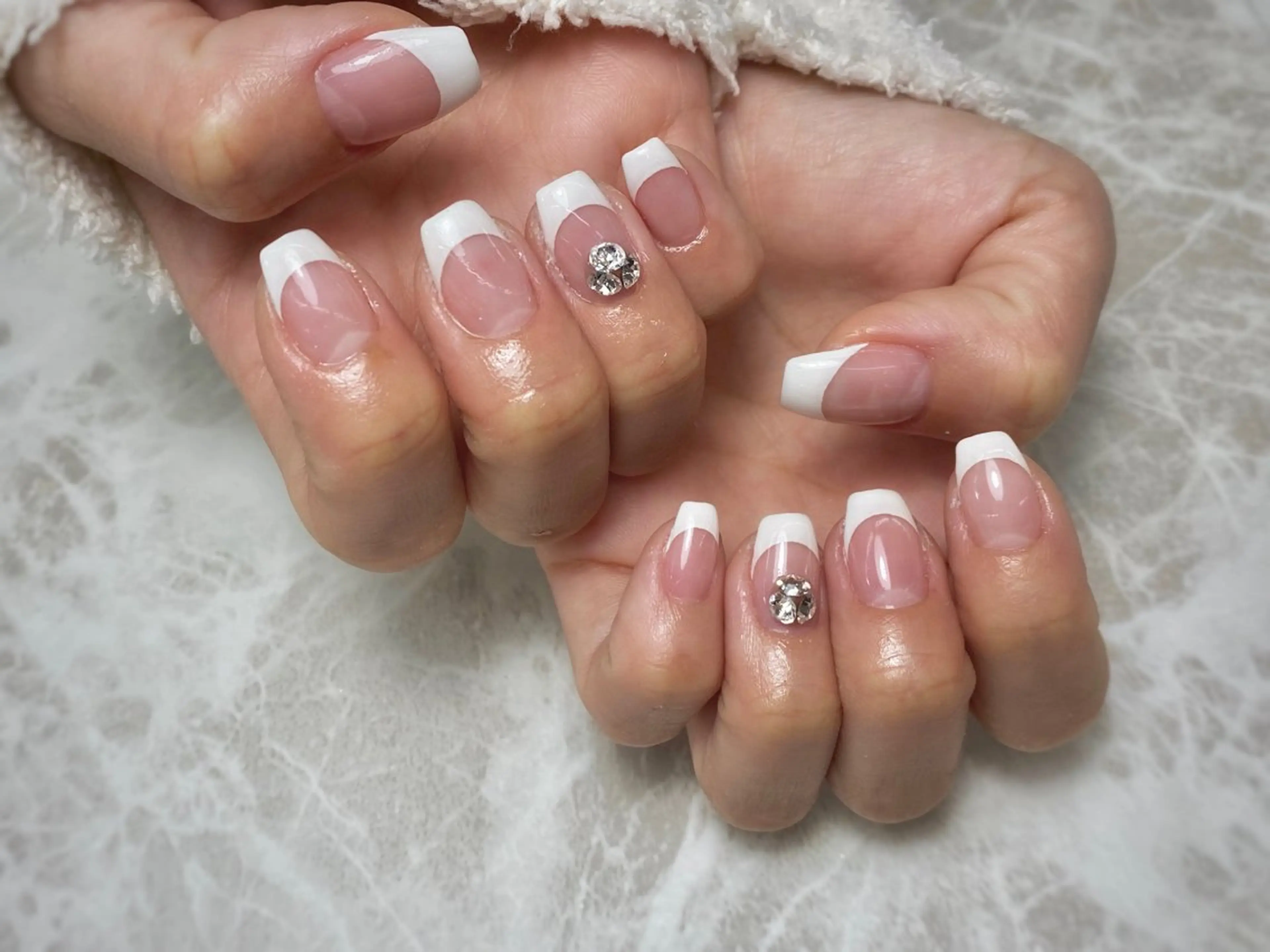 ネイル フレンチネイル スクエアネイル repos-ルポ-所属・repos-ルポ- misuzu🌿のネイルデザイン