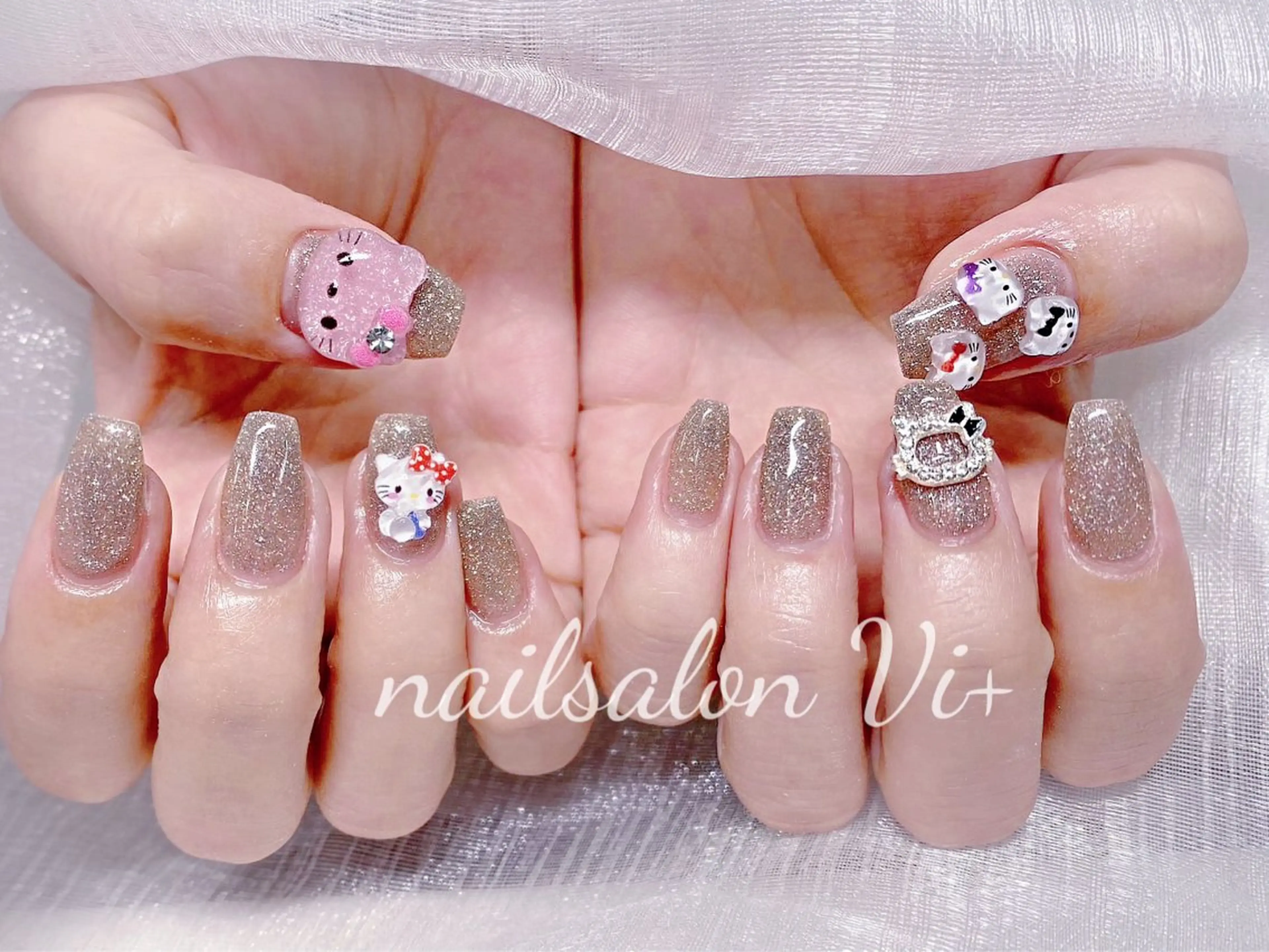 ネイル ハンドネイル ✨Nailsalon Vi+✨のネイルデザイン