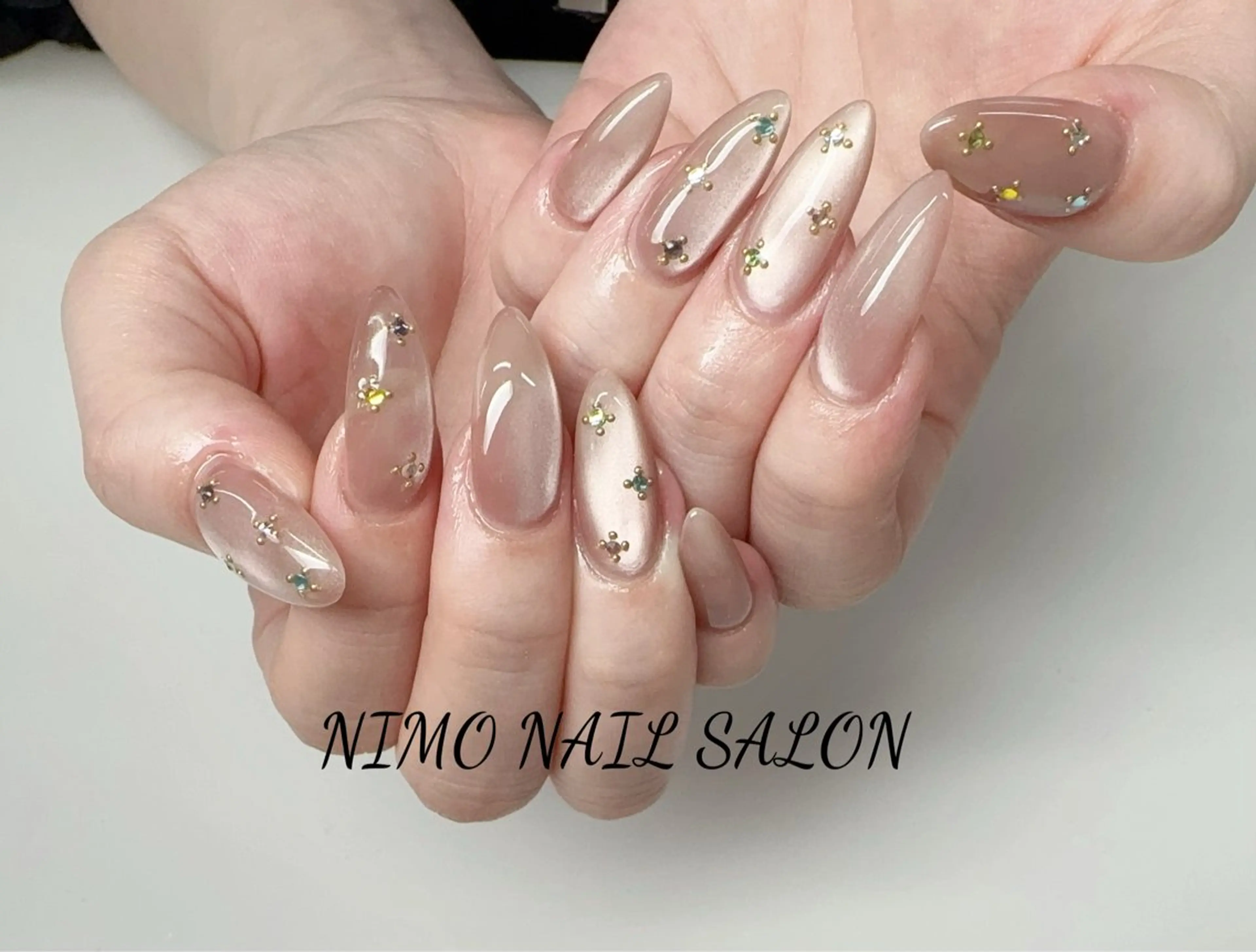 ネイル ハンドネイル ハンドケア NIMO ネイルサロンのネイルデザイン