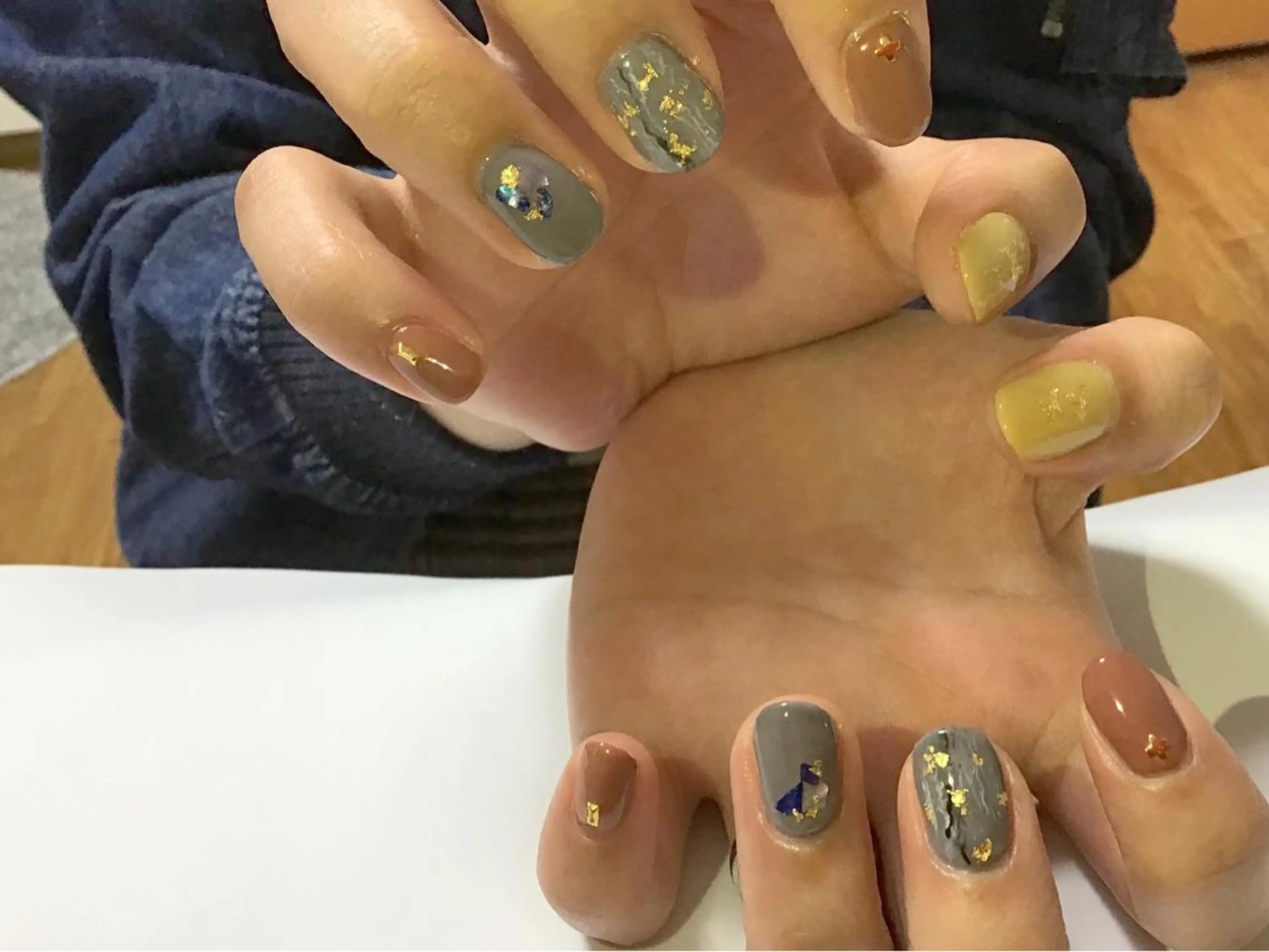 ネイル ニュアンスネイル gui amichanのネイルデザイン