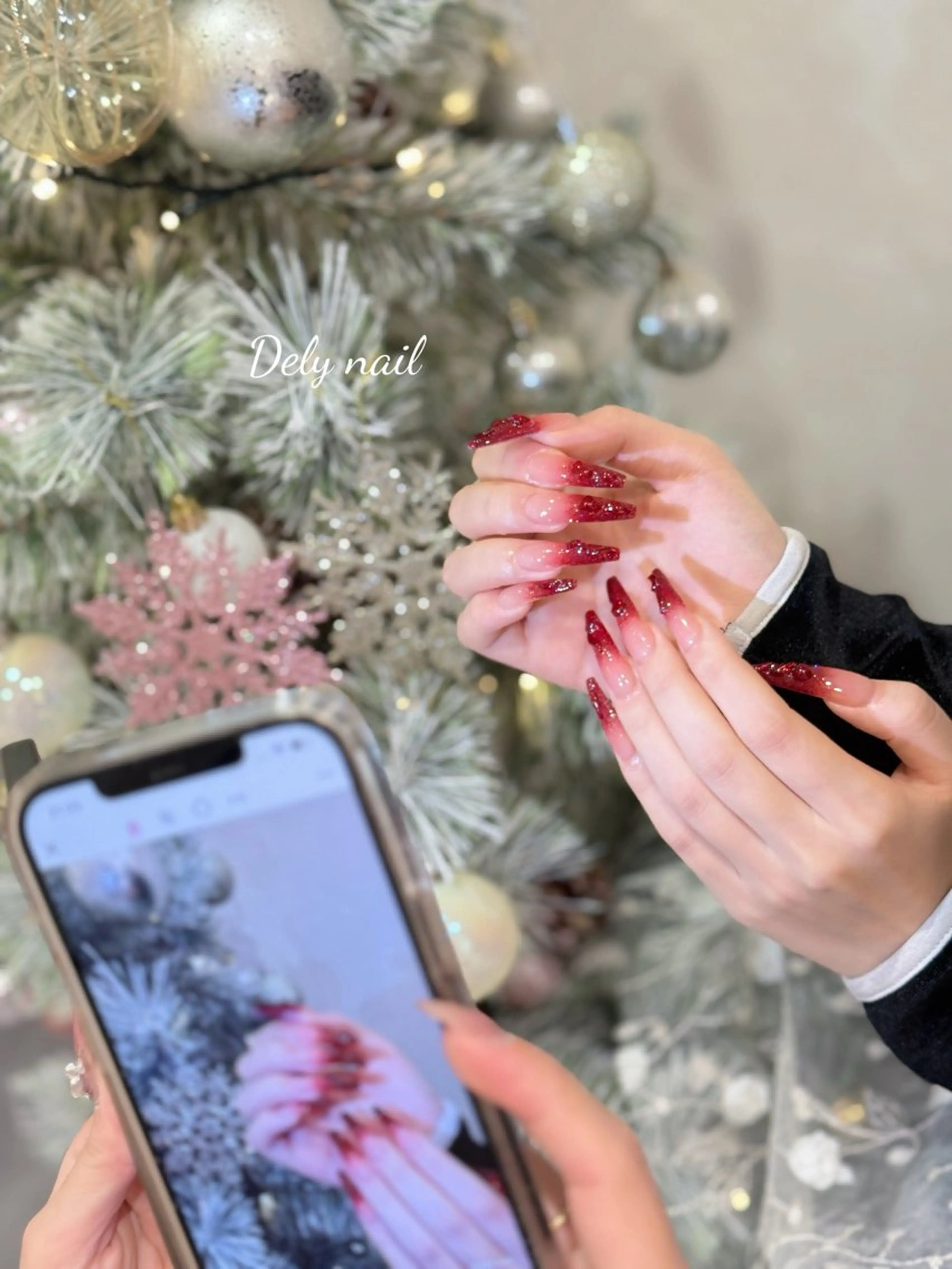 ロング 韓国風ヘア Dely Nailのネイルデザイン