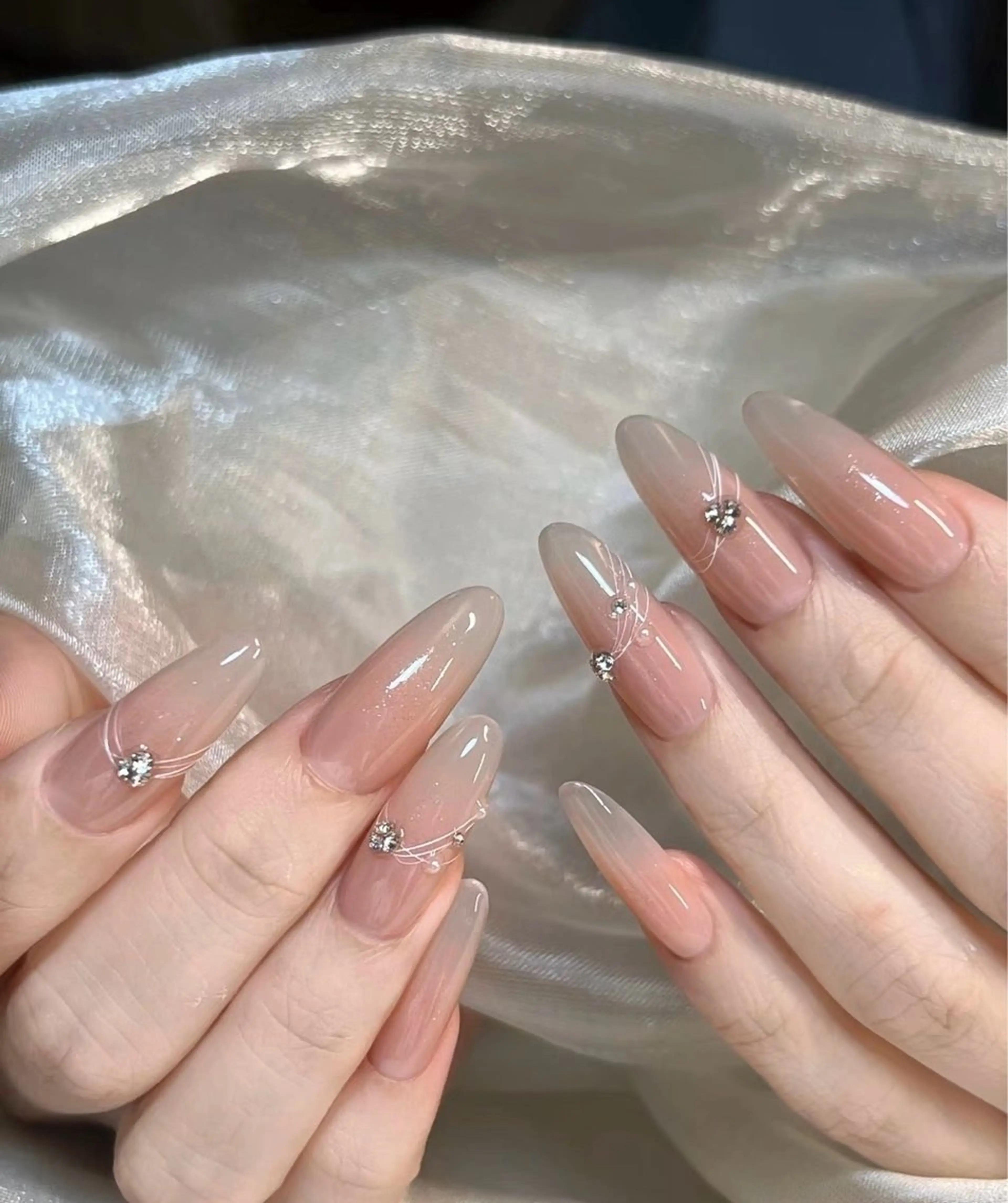 ネイル 里奈 Nailのネイルデザイン