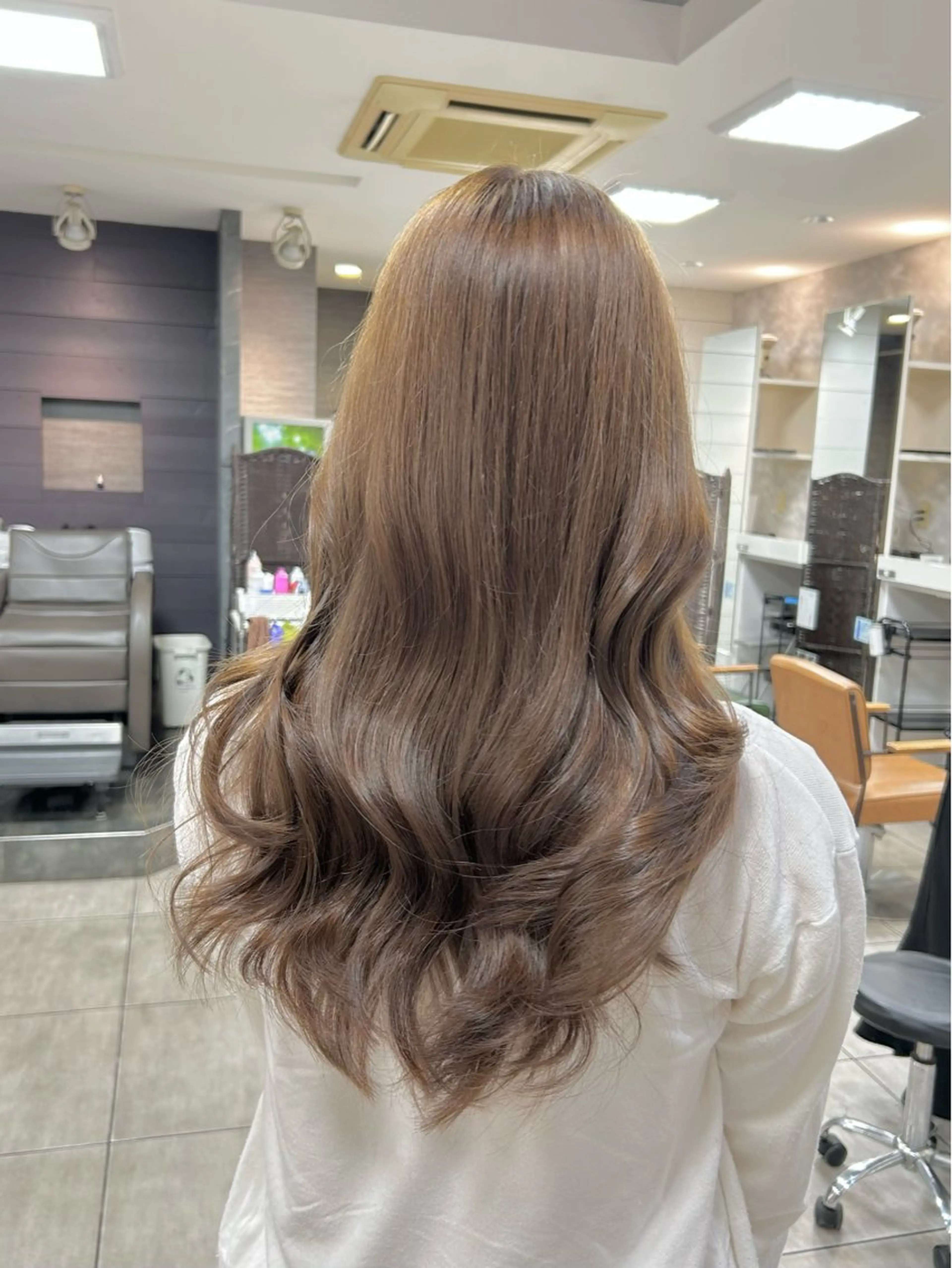 ロング カット ヘアカラー 🫧艶髪カラー🫧 森本くるみのヘアスタイル