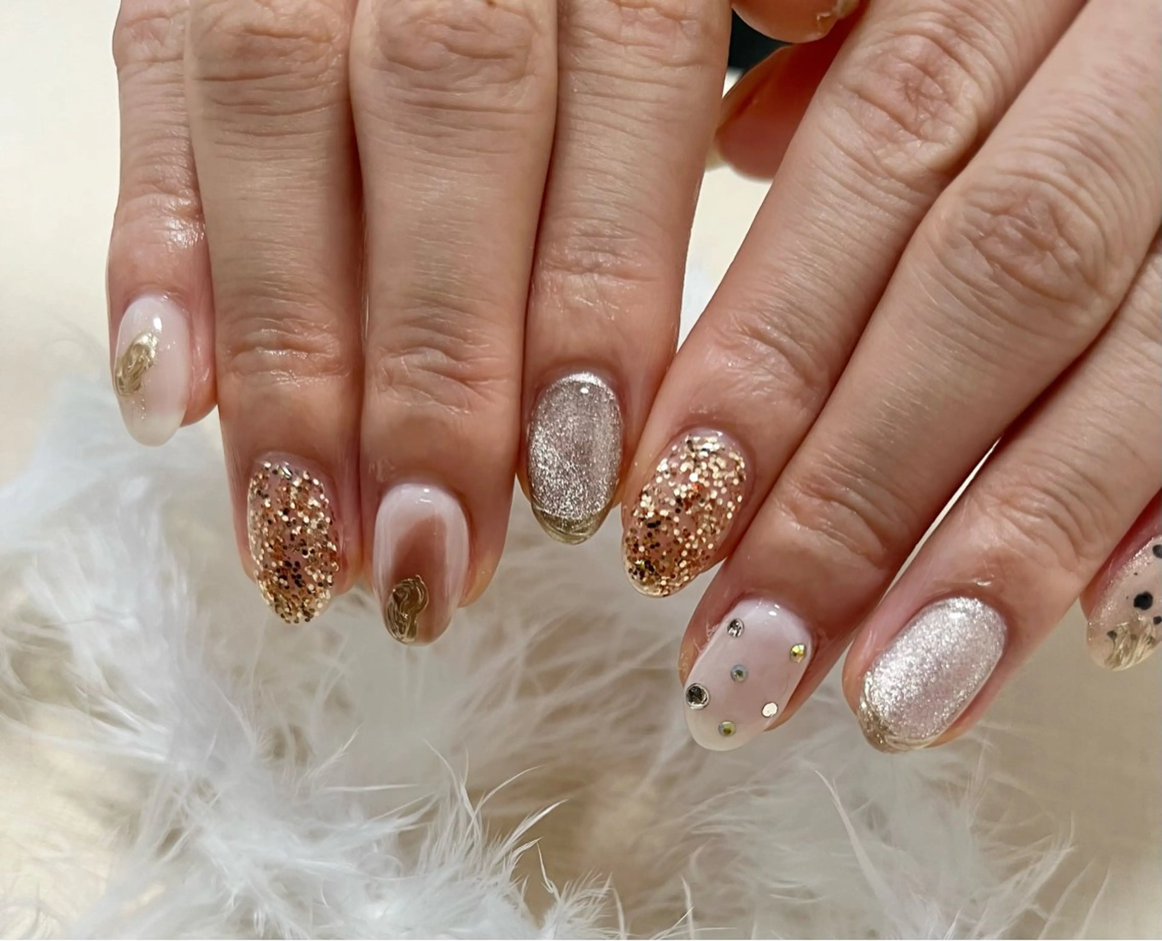 ネイル ニュアンスネイル わたなべ さやかのネイルデザイン