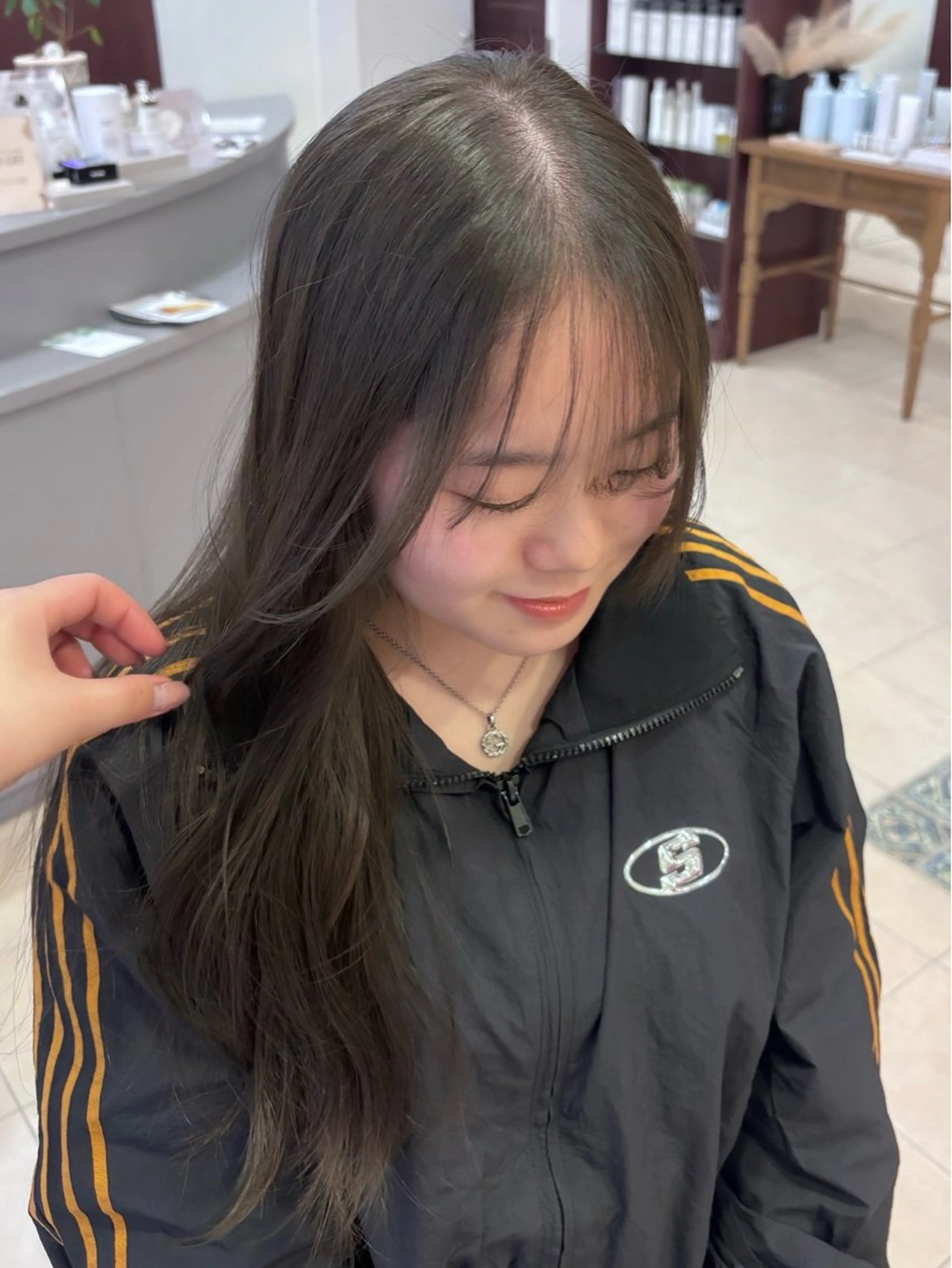 ロング 卒業式のヘアスタイル alu yuinaのヘアスタイル
