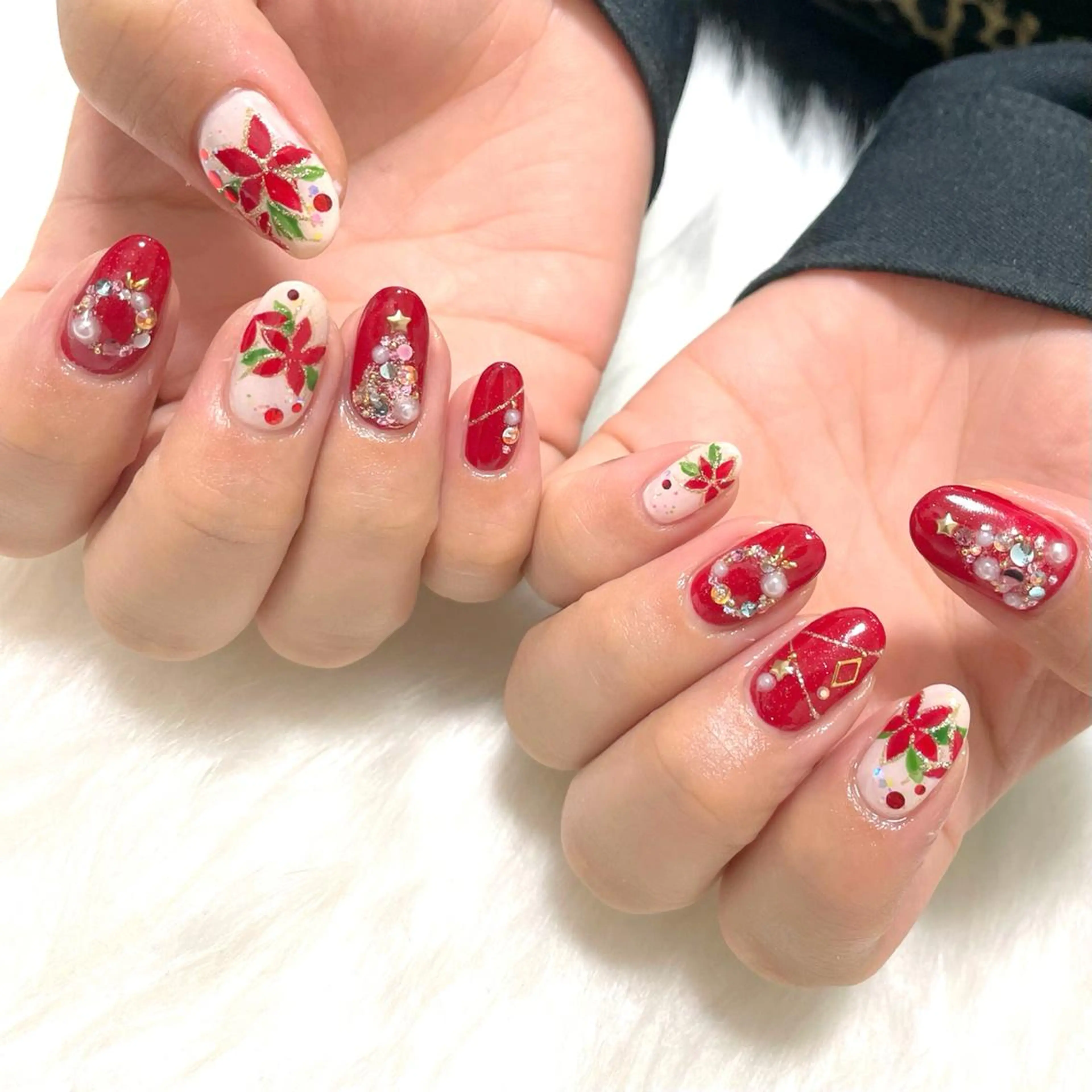 ネイル 持ち込み 冬ネイル クリスマス MADDYNAILS ✴︎柏痛ネイルのネイルデザイン