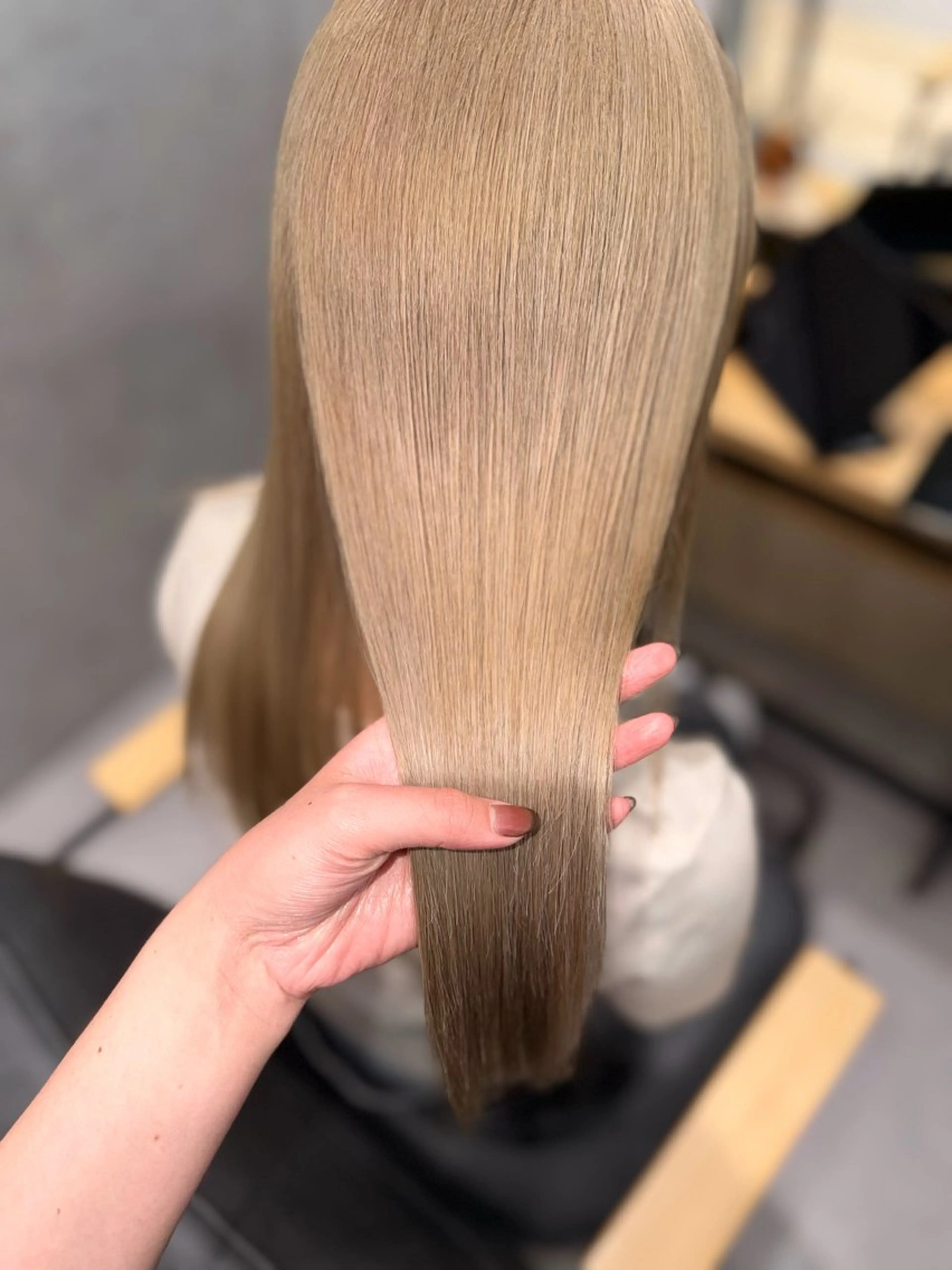 ミディアム カラー ヘアカラー トリートメント 岡山ハイトーン・ ルーツカラー/こもものヘアスタイル