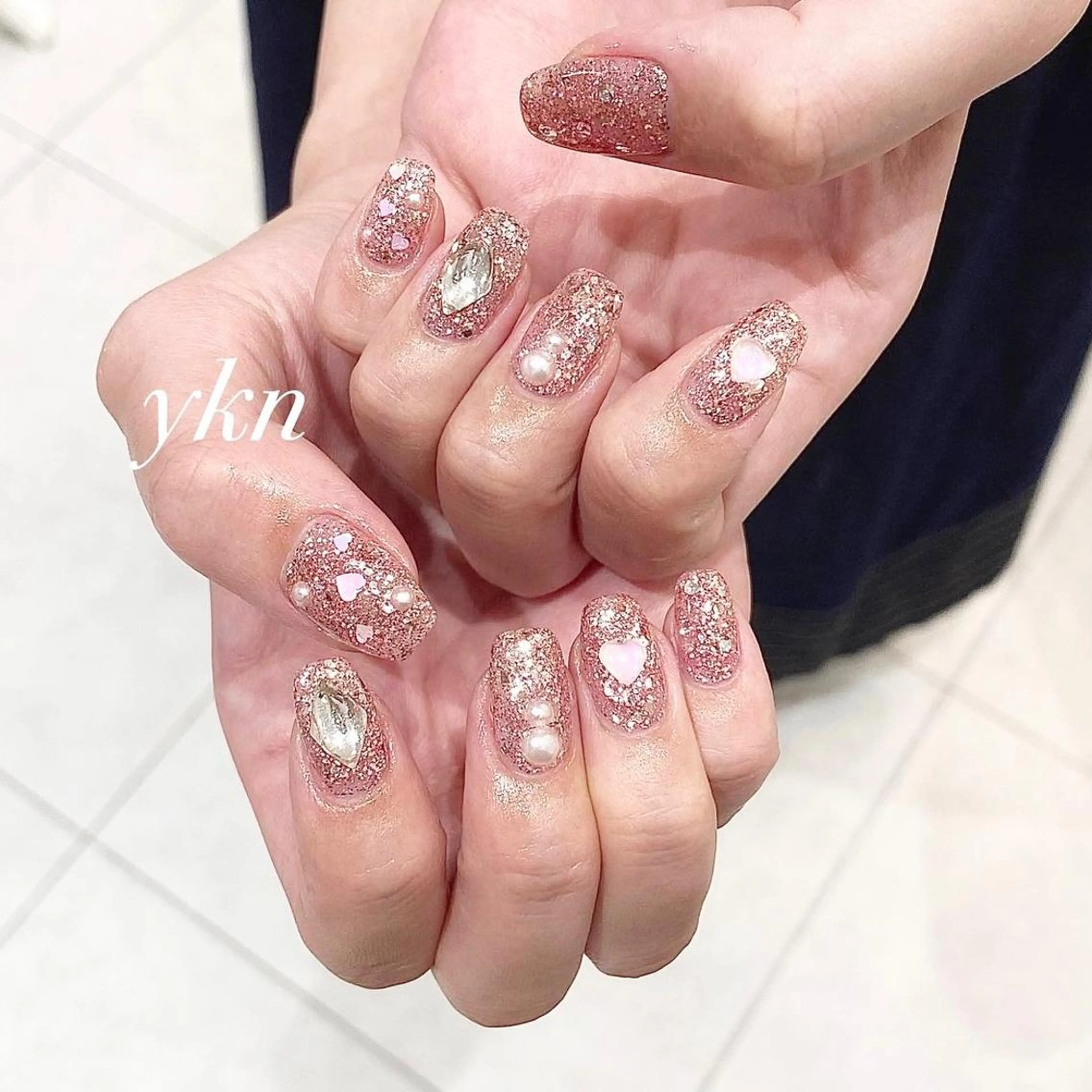 ネイル キラキラネイル ピンク ハンドネイル melMoon .のネイルデザイン