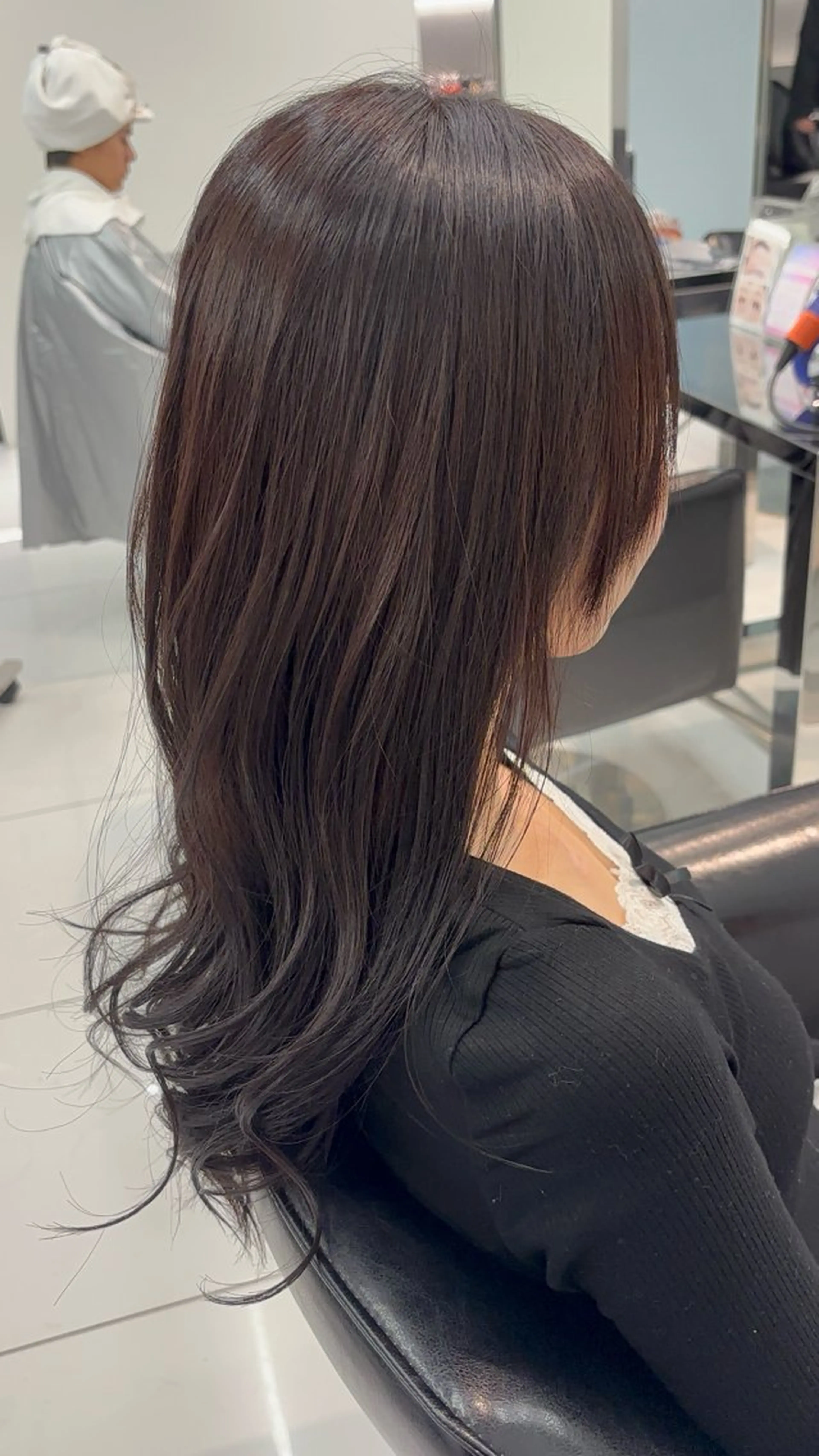 カラー 鈴木 朔弥のヘアスタイル