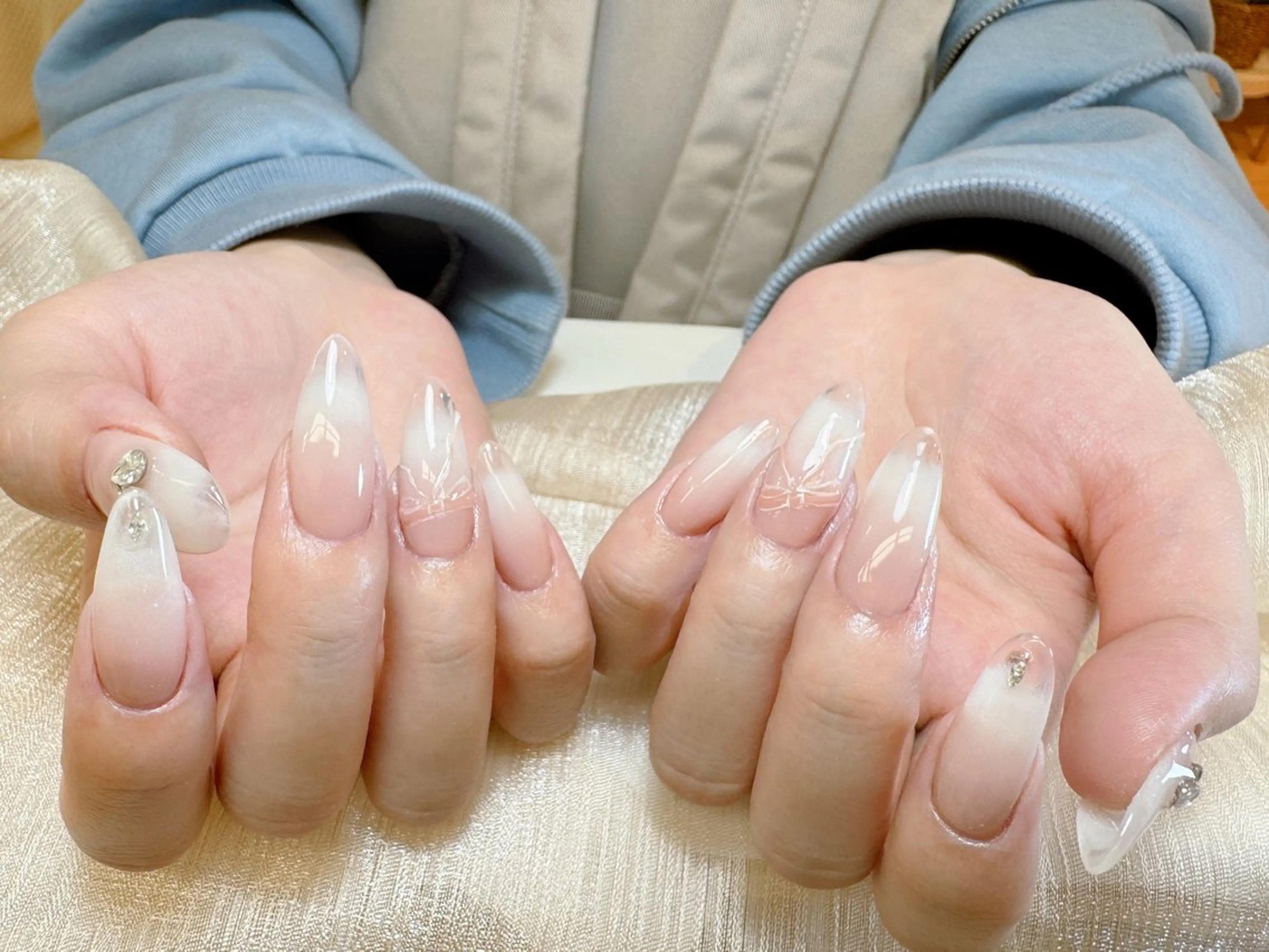ネイル オーロラネイル 長さ出し フレンチネイル ジェルネイル マグネットネイル ハンドネイル Hi nail 【ハイネイル】池袋のネイルデザイン
