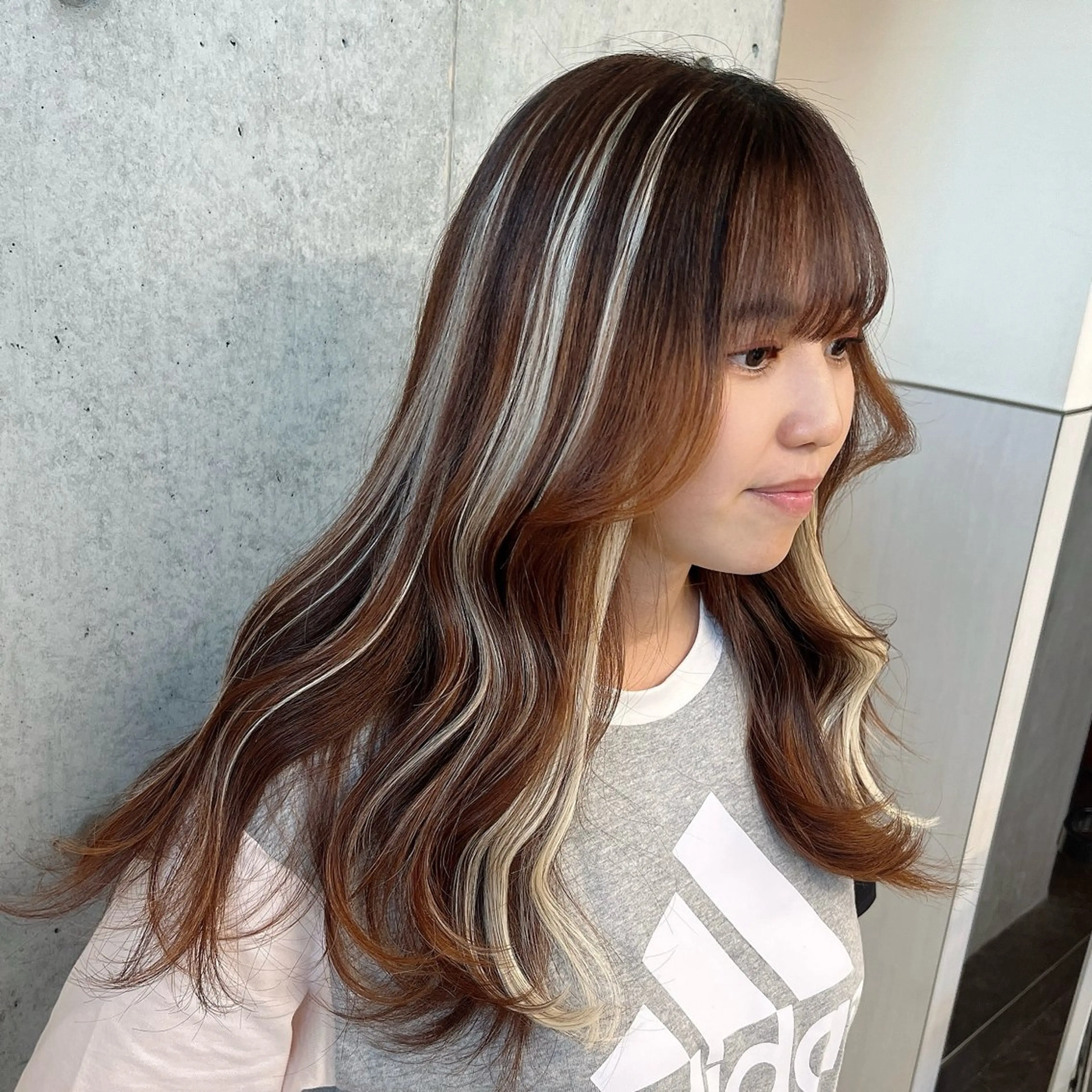 セミロング シールエクステ エクステ ハイライト エクステ りおな/髪質改善/ カラー /平尾のヘアスタイル