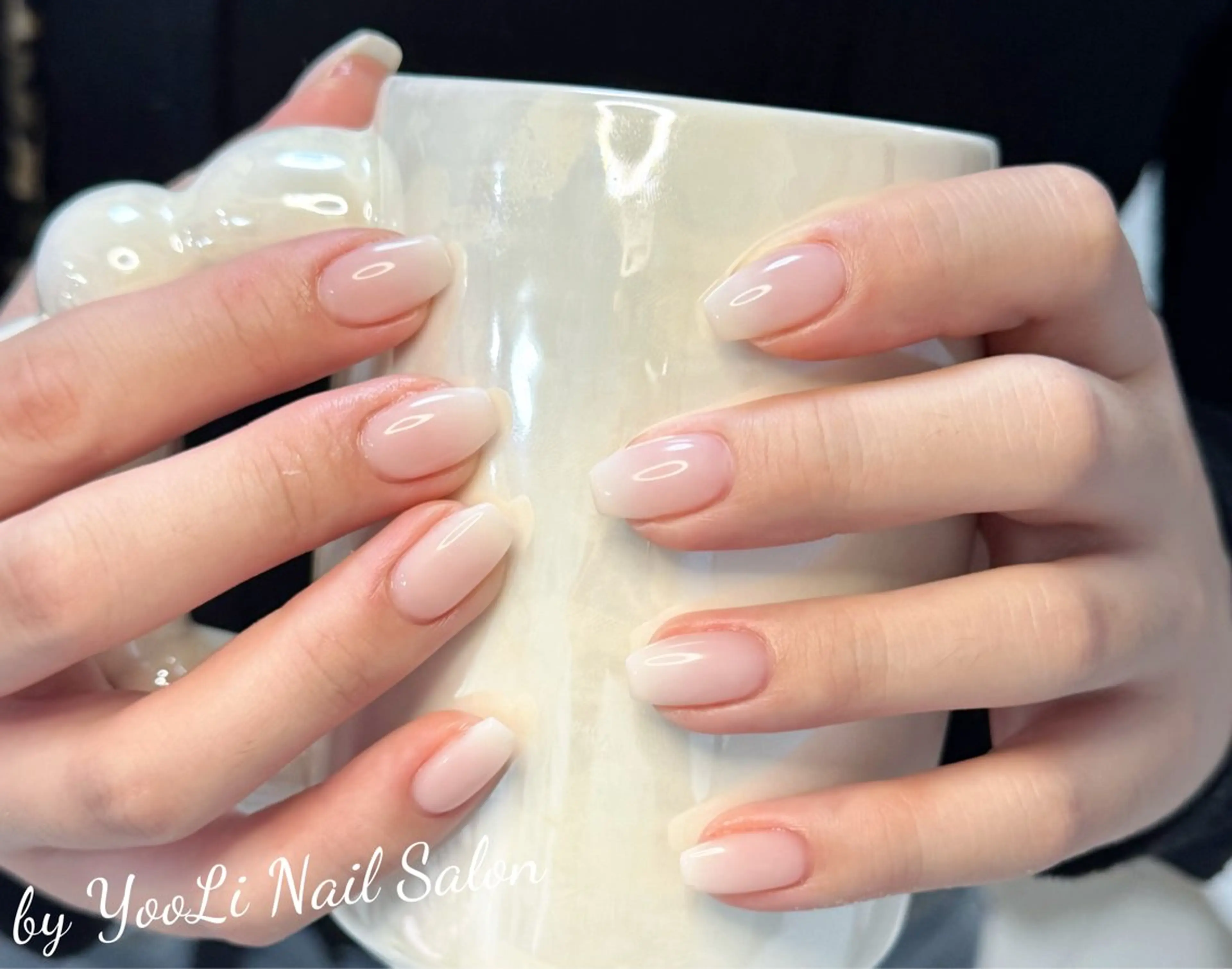 ネイル アートネイル オーロラネイル チークネイル フレンチネイル ガラスフレンチ ハンドネイル 🎀🎀YooLi Nail Salonのネイルデザイン