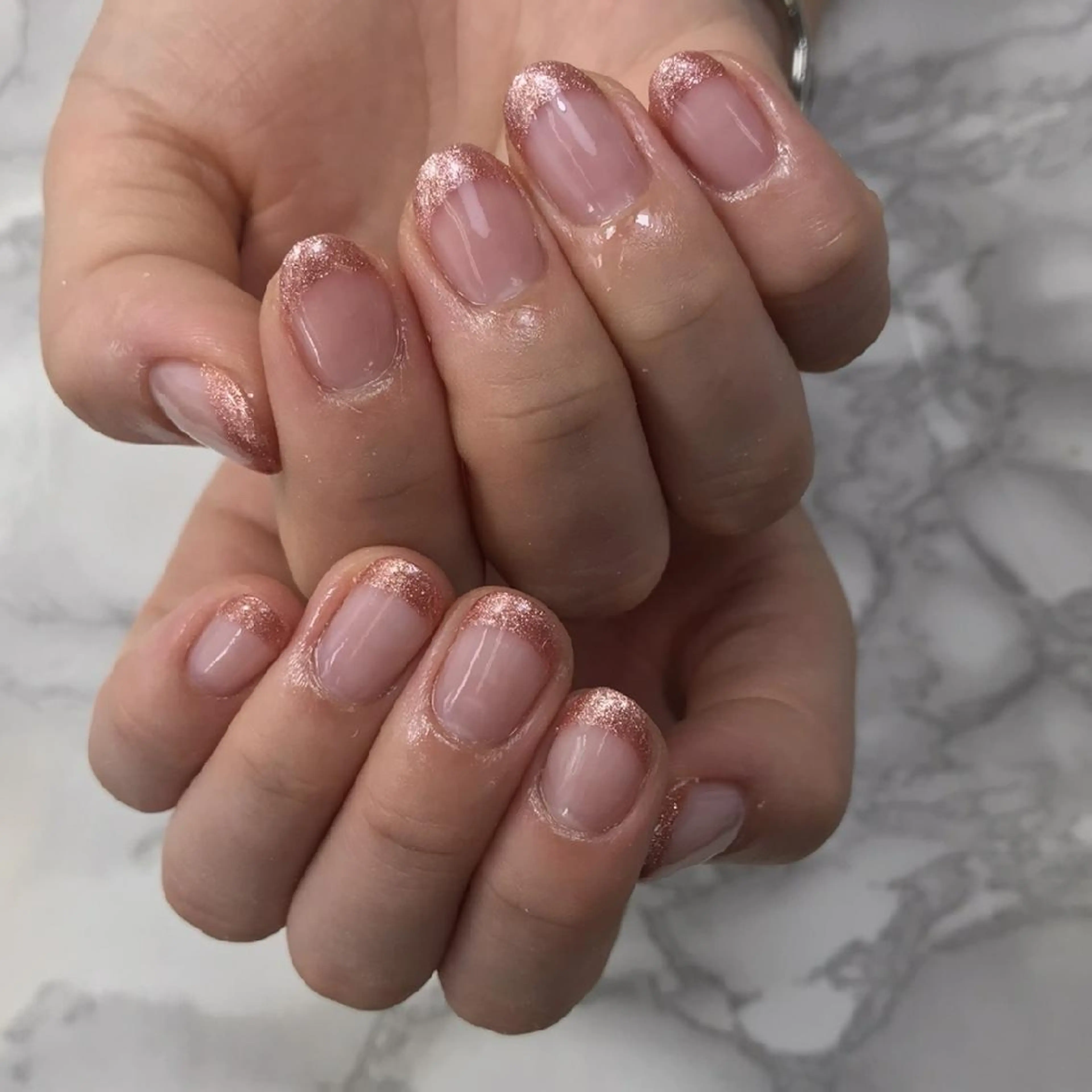 ネイル フレンチネイル シンプルネイル 吉井 ゆりのネイルデザイン