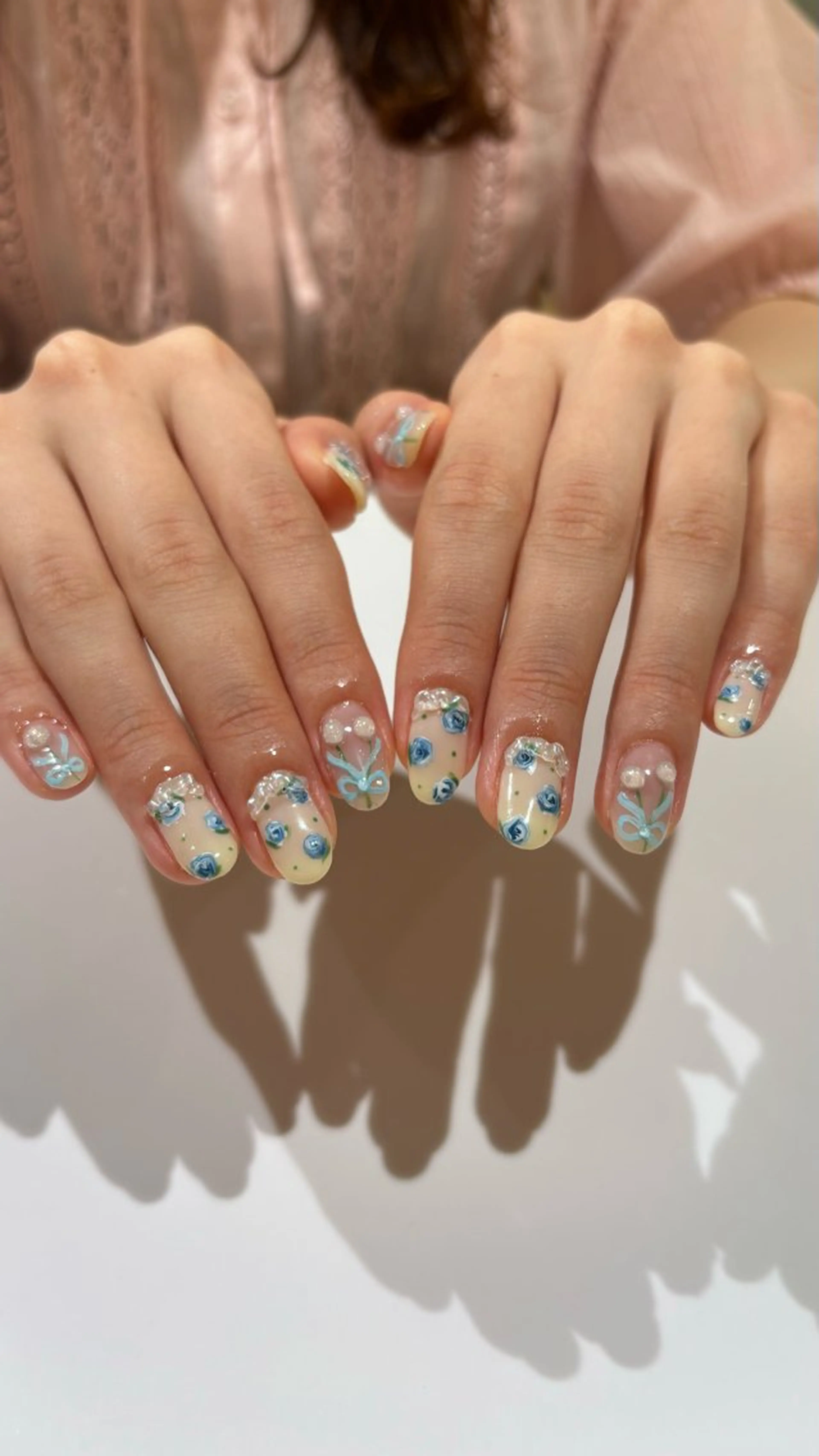 ネイル ハンドネイル 🤍 YUI 🤍のネイルデザイン