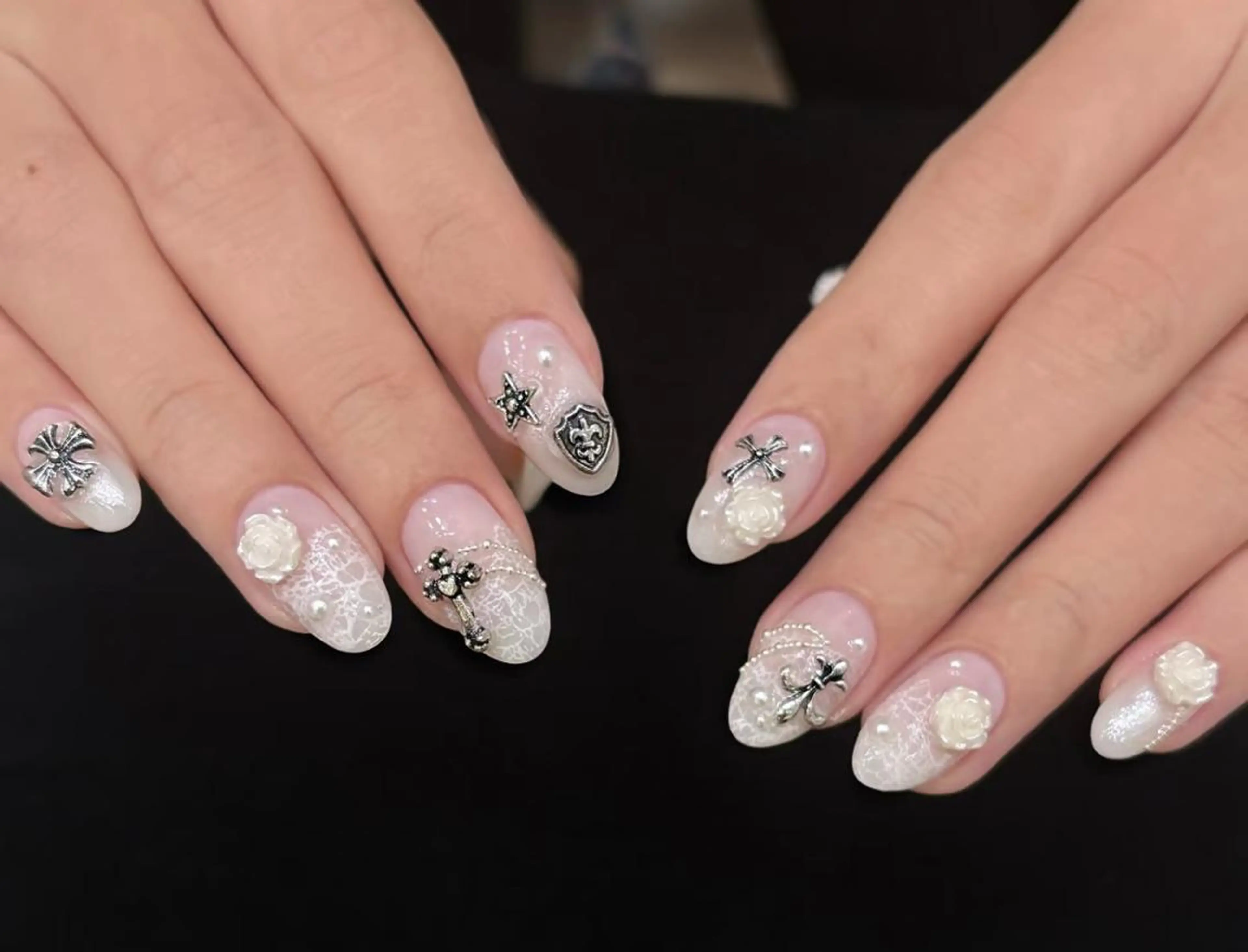 ネイル ハンドネイル Pure&Rich Nailのネイルデザイン