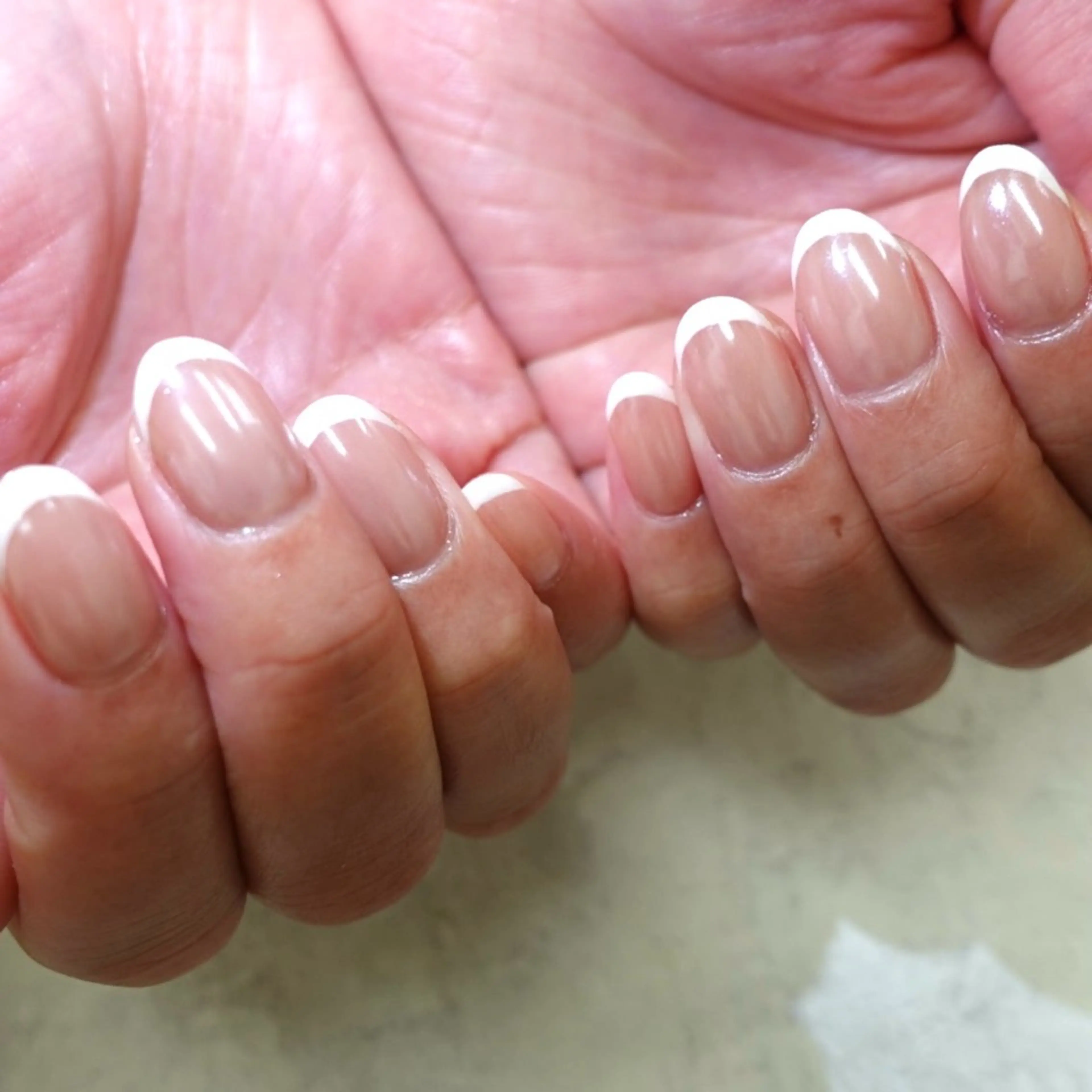 ネイル フレンチネイル chipieee naokaのネイルデザイン