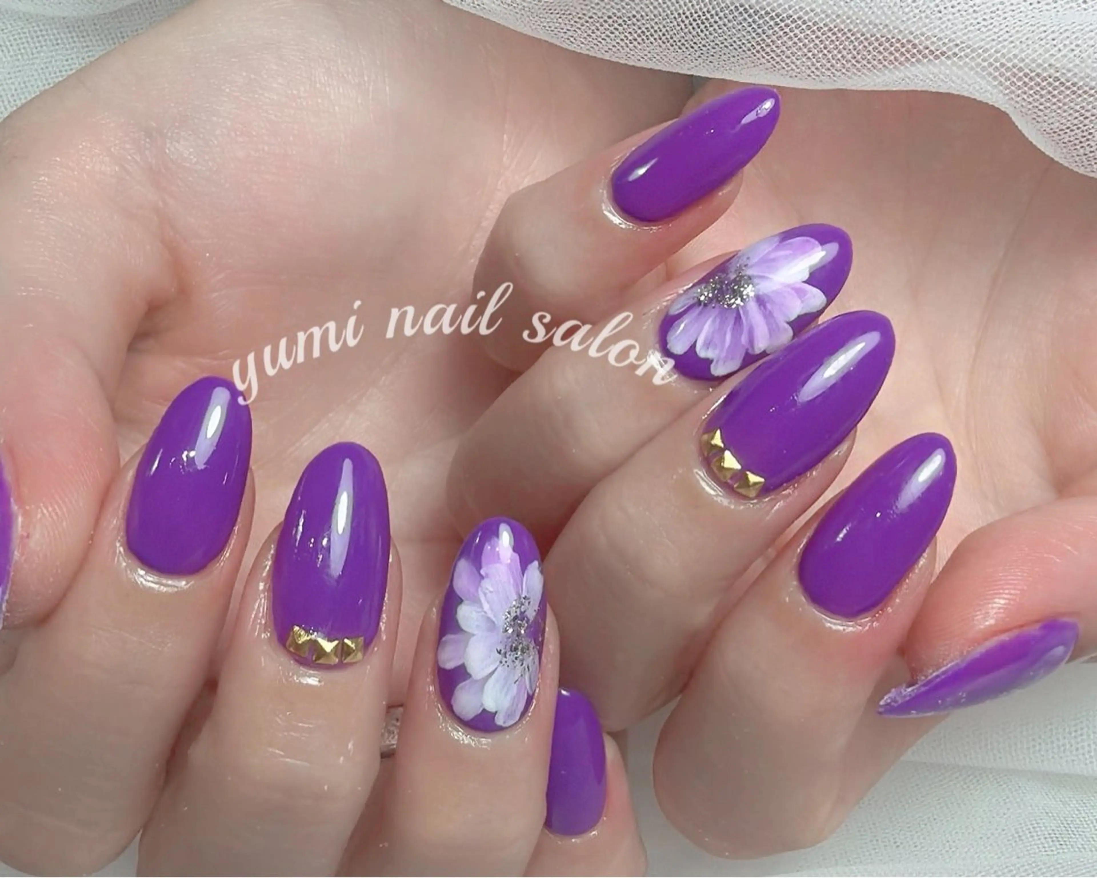 ネイル shineジェル& チップ長さだしのネイルデザイン