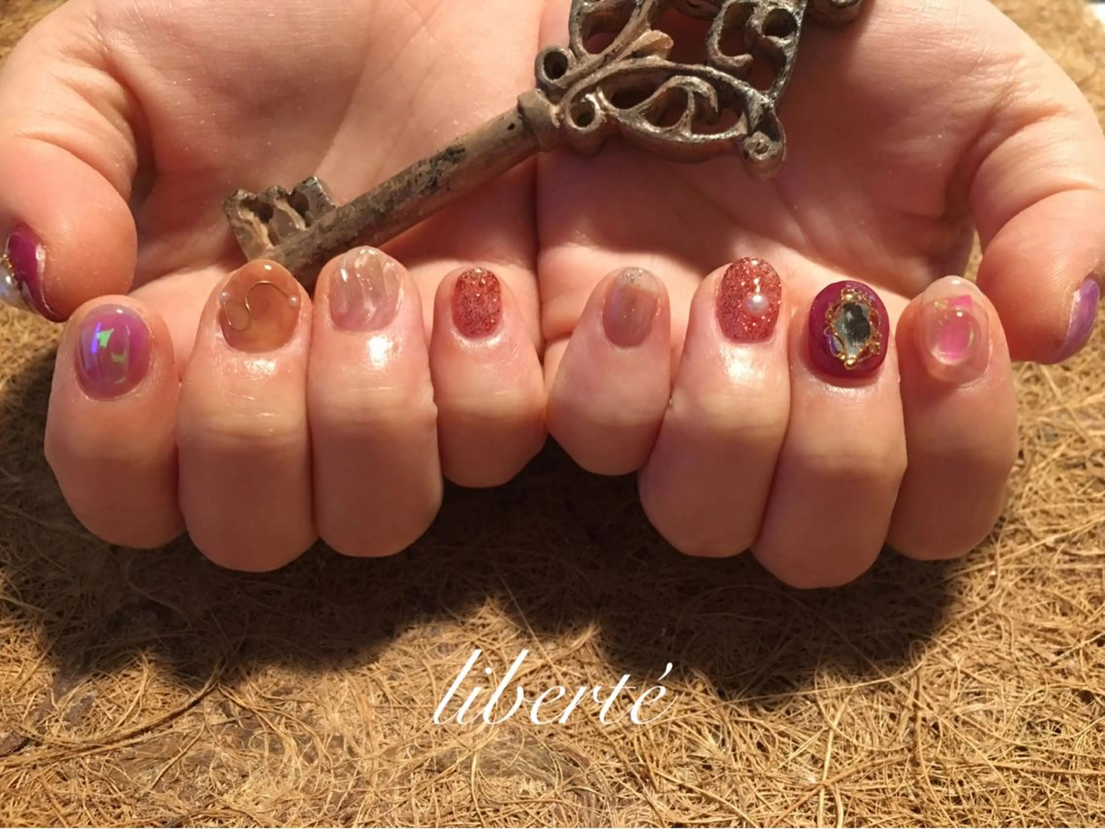 ネイル liberté (リベルテ)のネイルデザイン
