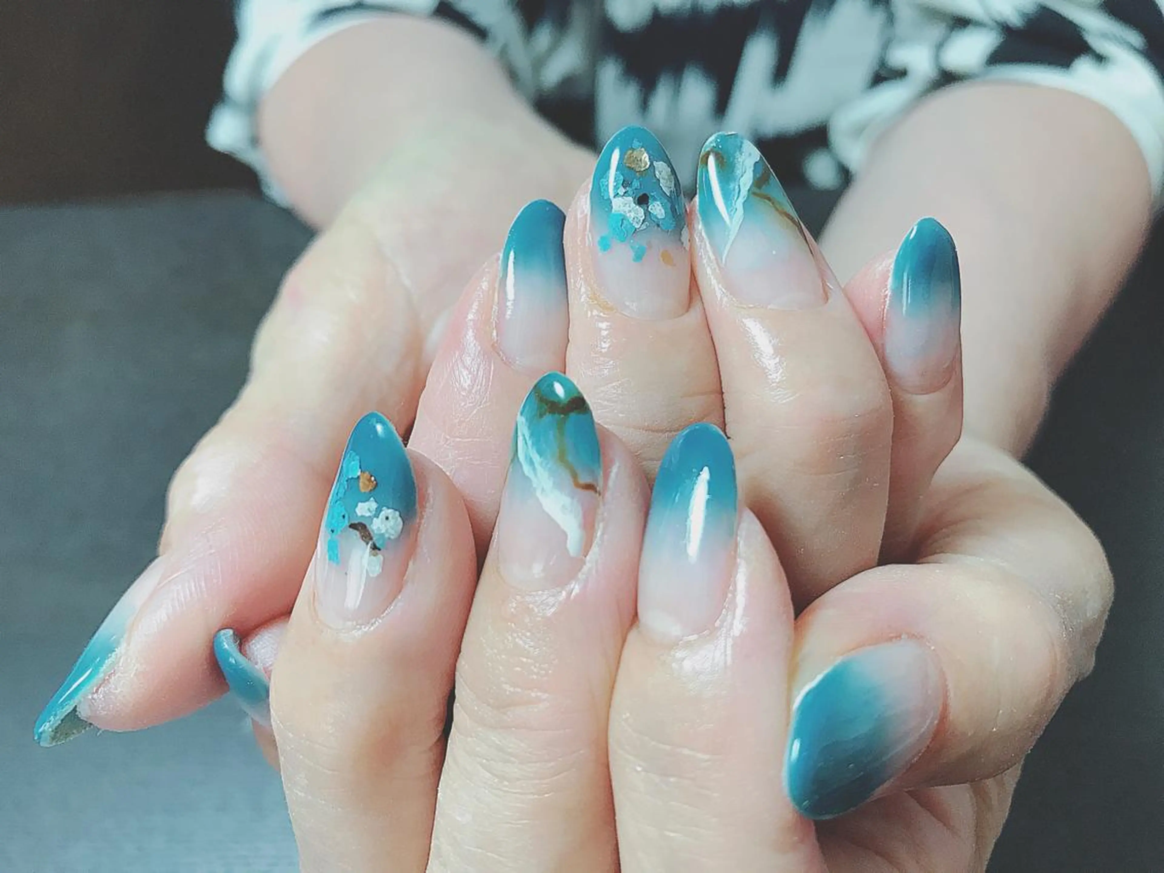 ネイル 高山 歩美のネイルデザイン