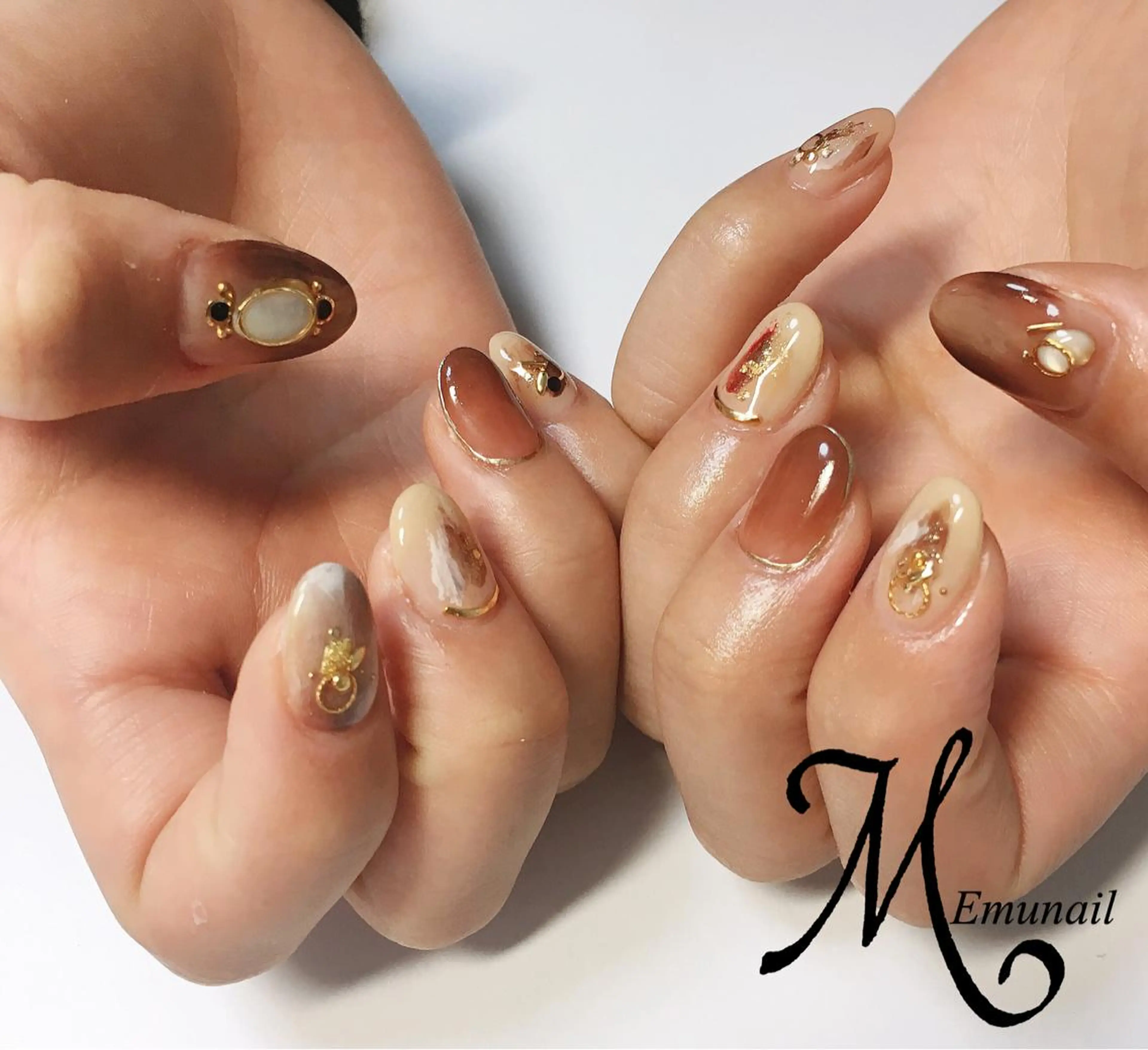 ネイル ハンドネイル Emu Nailのネイルデザイン