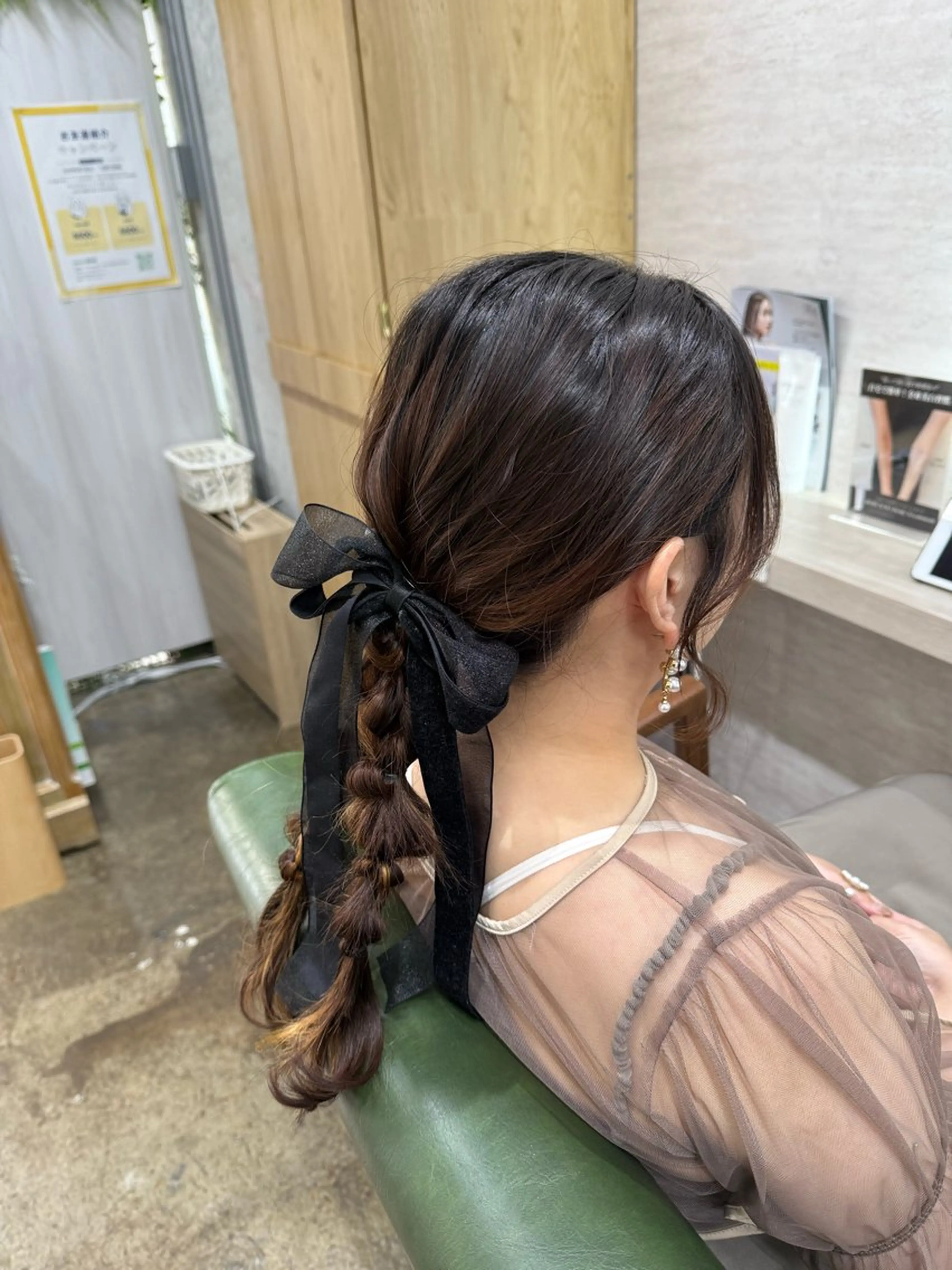 ロング ヘアアレンジ 結婚式・ブライダル ボブ ハイライト 髪質改善 縮毛矯正 ヘアセット 縮毛矯正/ /関内/あべももこのヘアスタイル