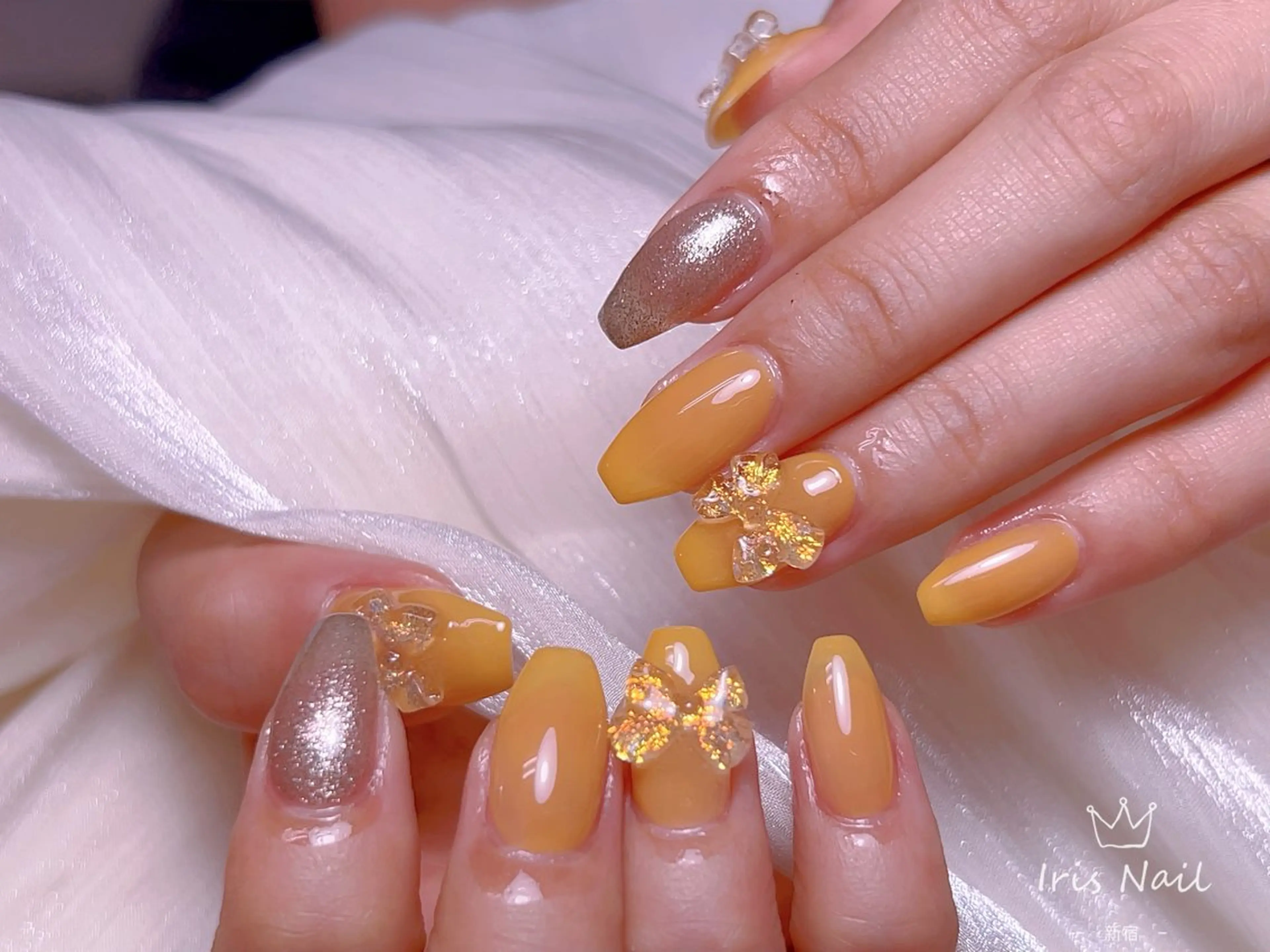 ネイル フレンチネイル ジェルネイル グラデーション 韓国ネイル マグネットネイル ハンドネイル 【長さ出し】 IRIS NAILのネイルデザイン