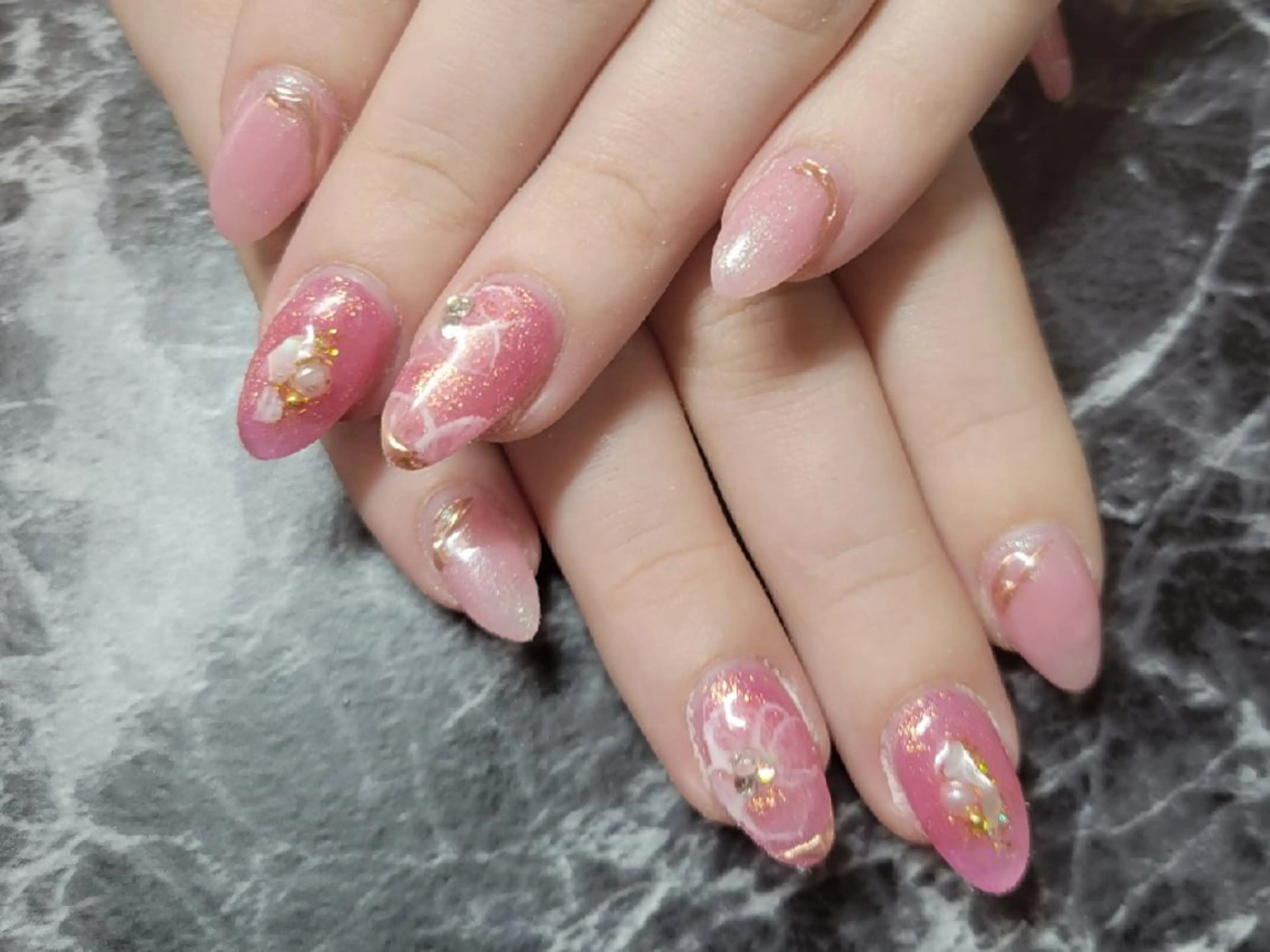 ネイル BELIAS nailsalonのネイルデザイン