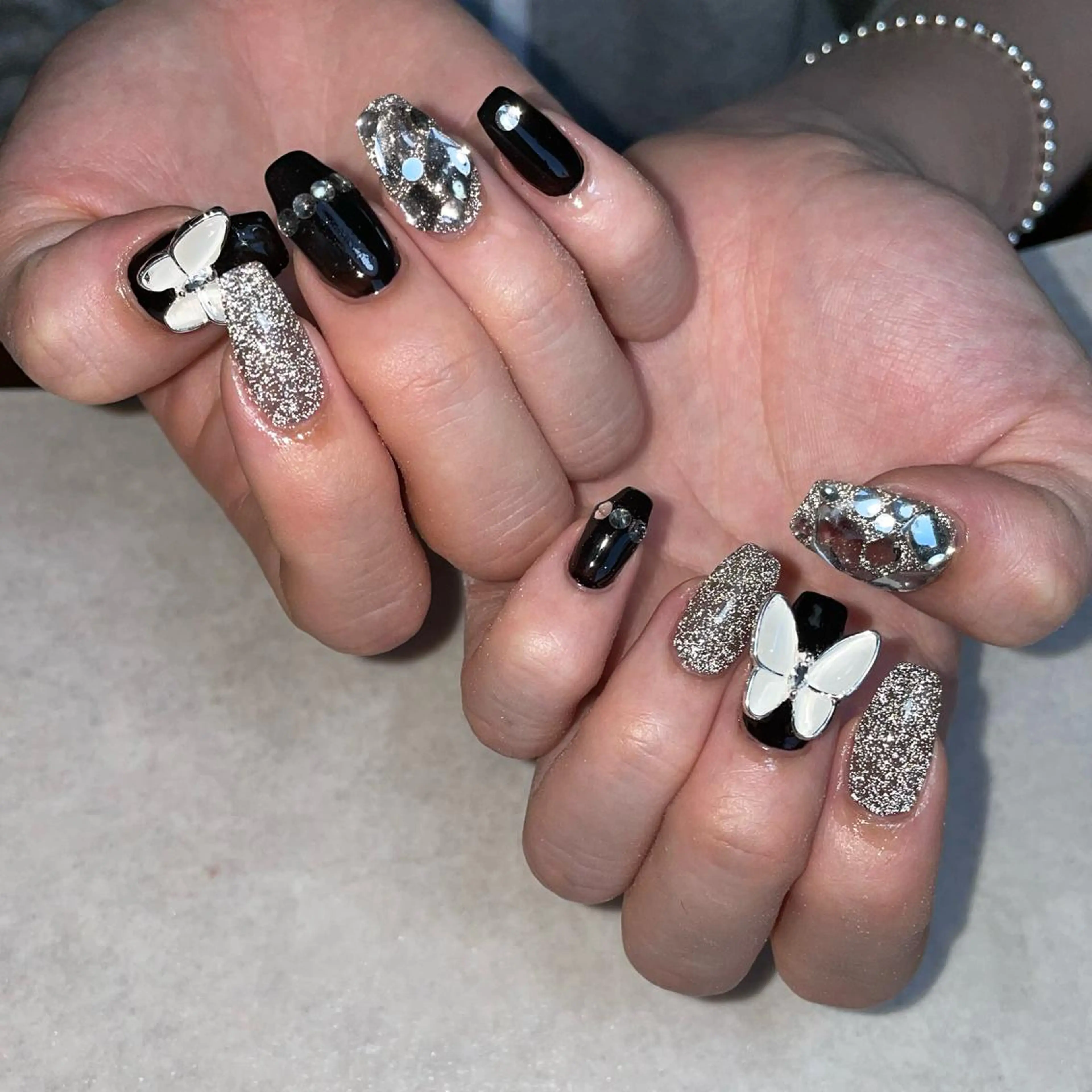 ネイル ハンドネイル arc nail salon所属・arc nail KARINのネイルデザイン