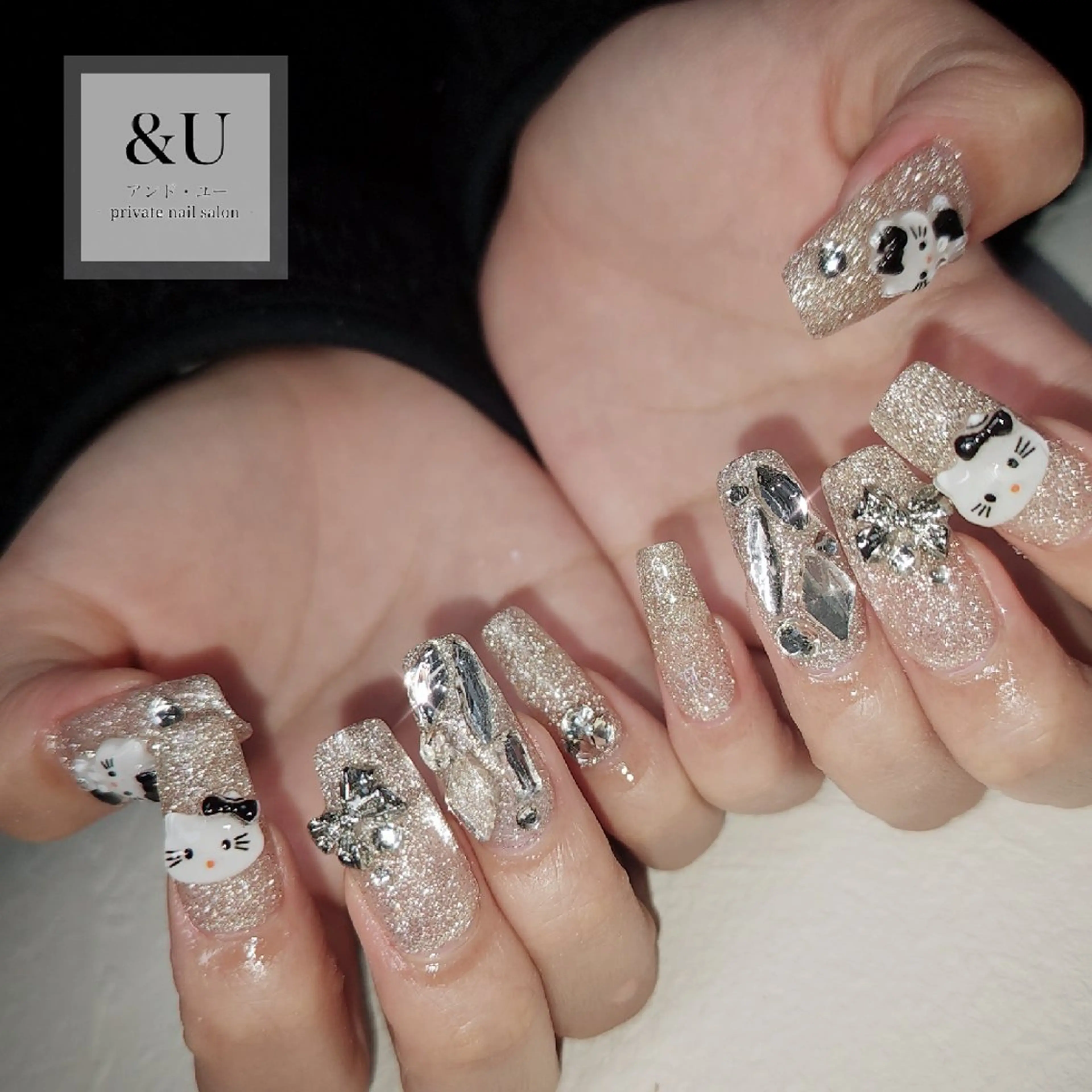 ネイル フラッシュネイル ジェルネイル ハンドネイル ＆Ｕ (アンド・ユー)のネイルデザイン