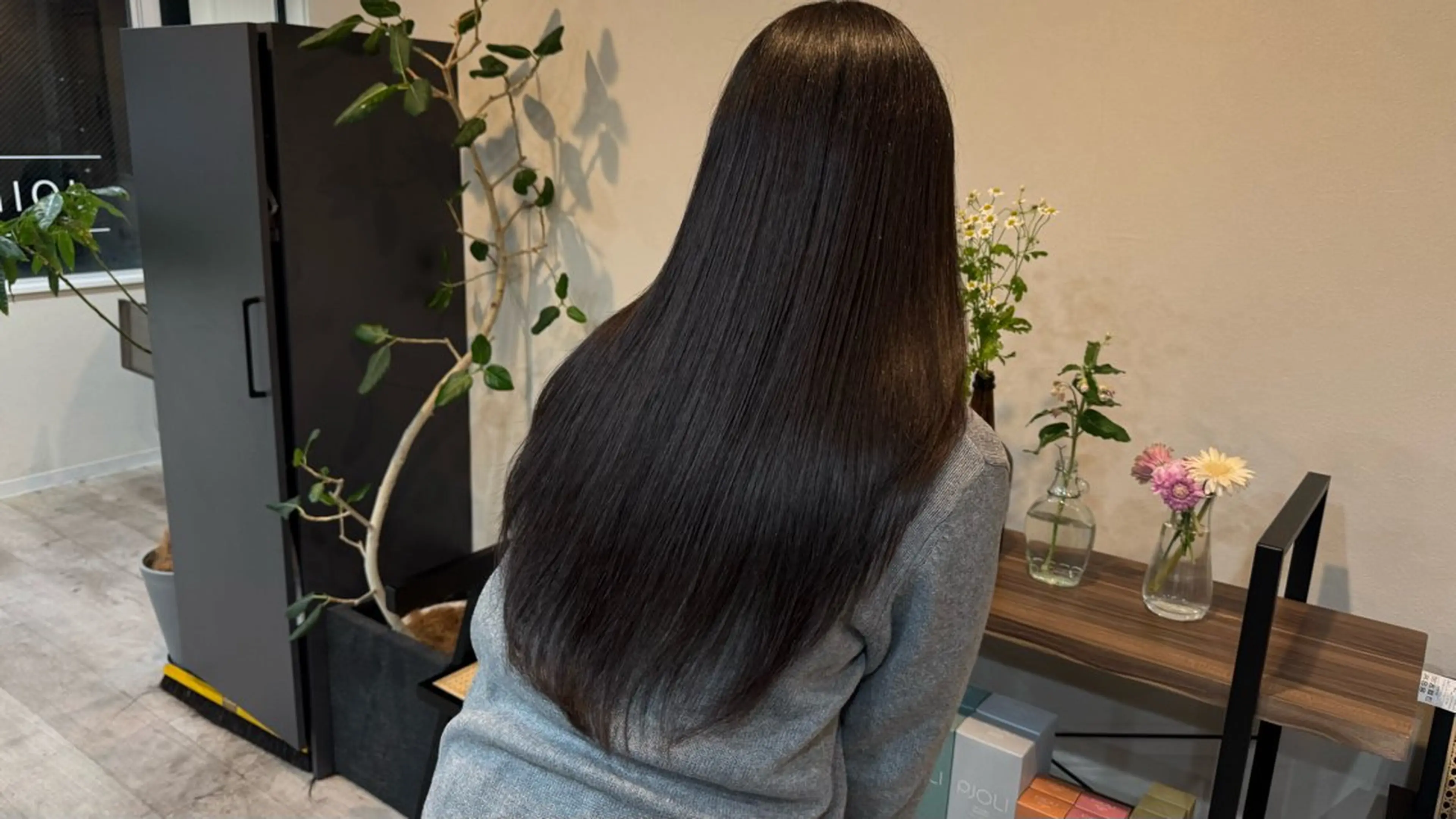 ロング ゆめか/湘南台/ YOLObydiarのヘアスタイル