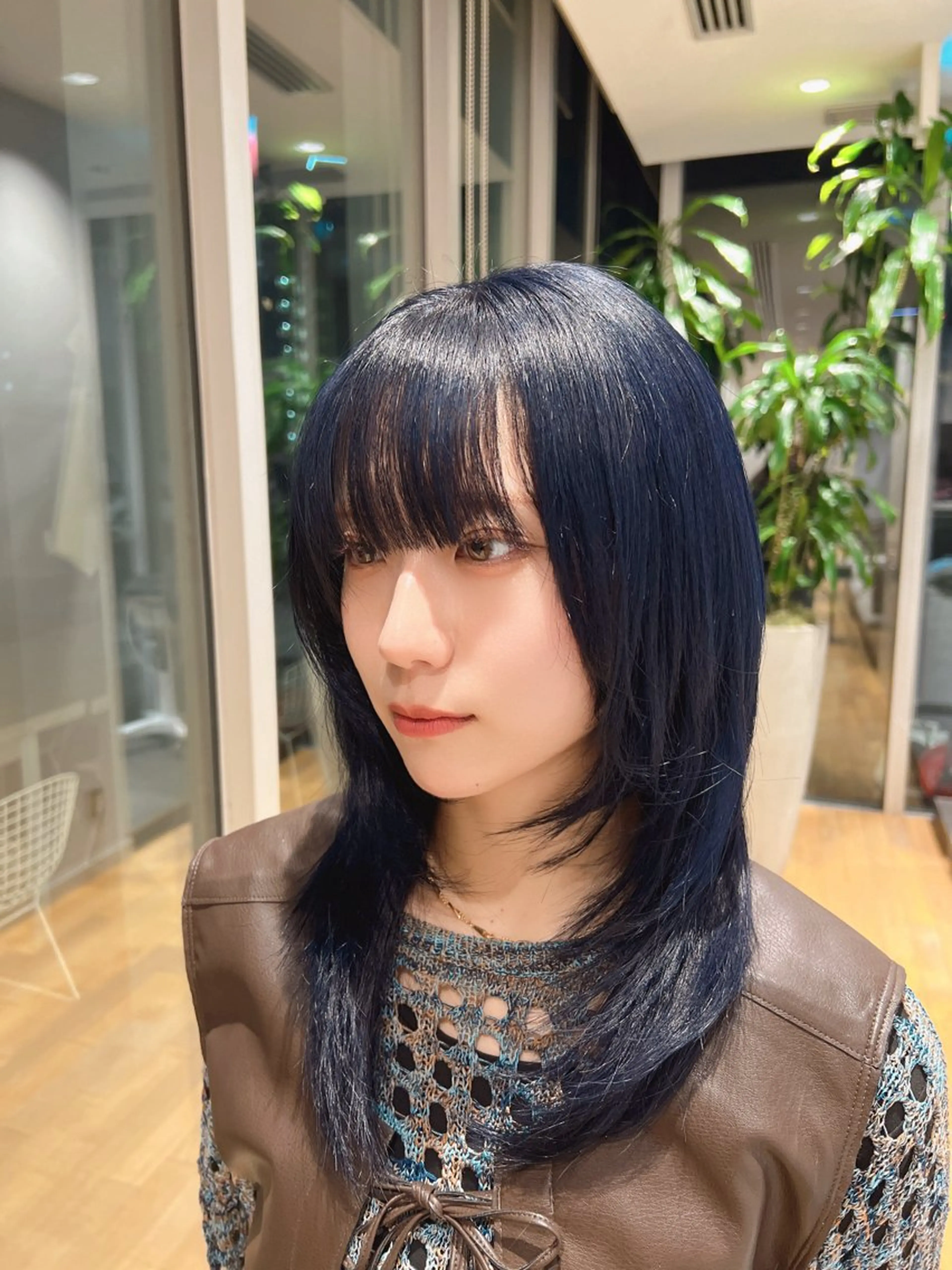 カラー ブルーカラー ネイビーカラー 仲川 礼のヘアスタイル