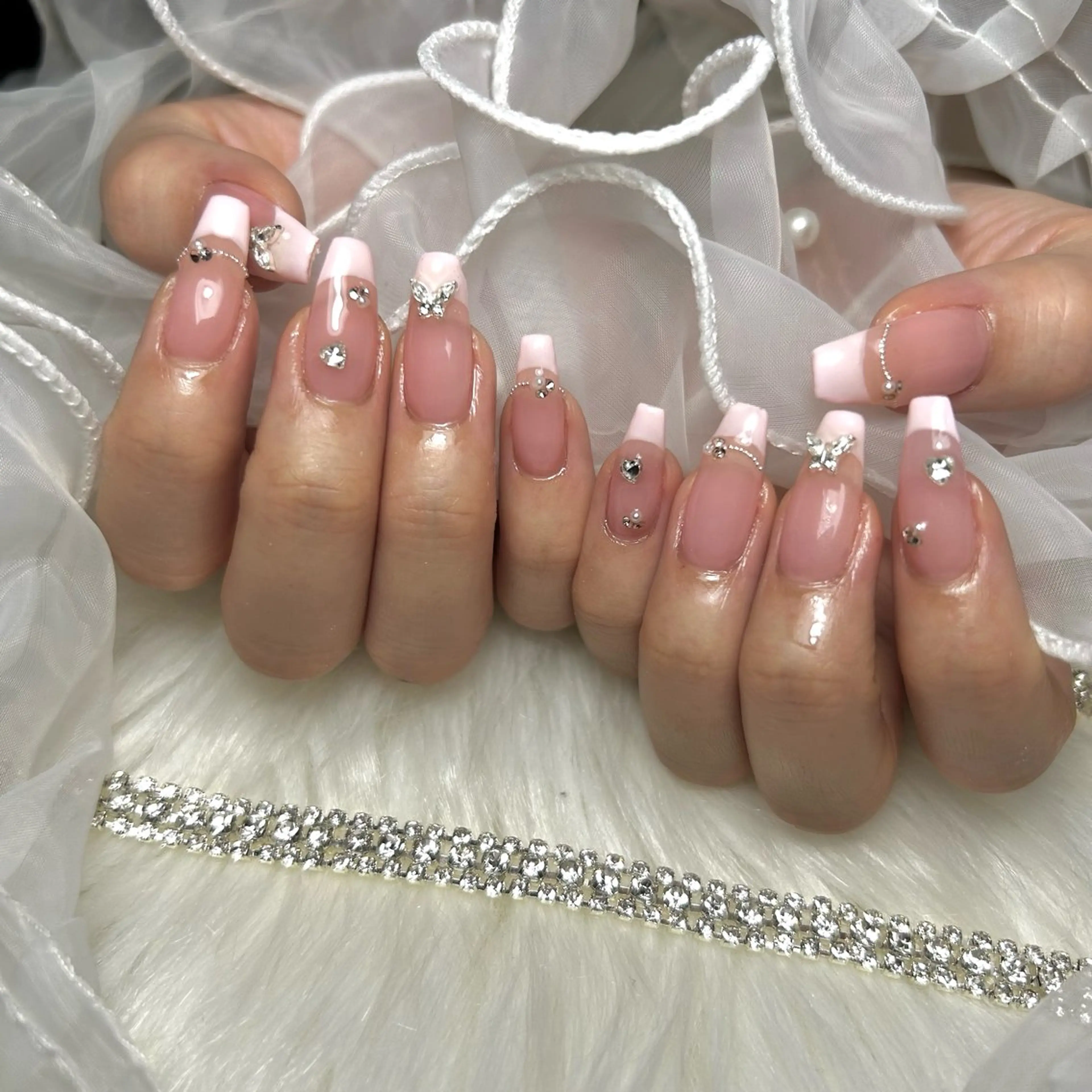 ネイル moumou nailのネイルデザイン