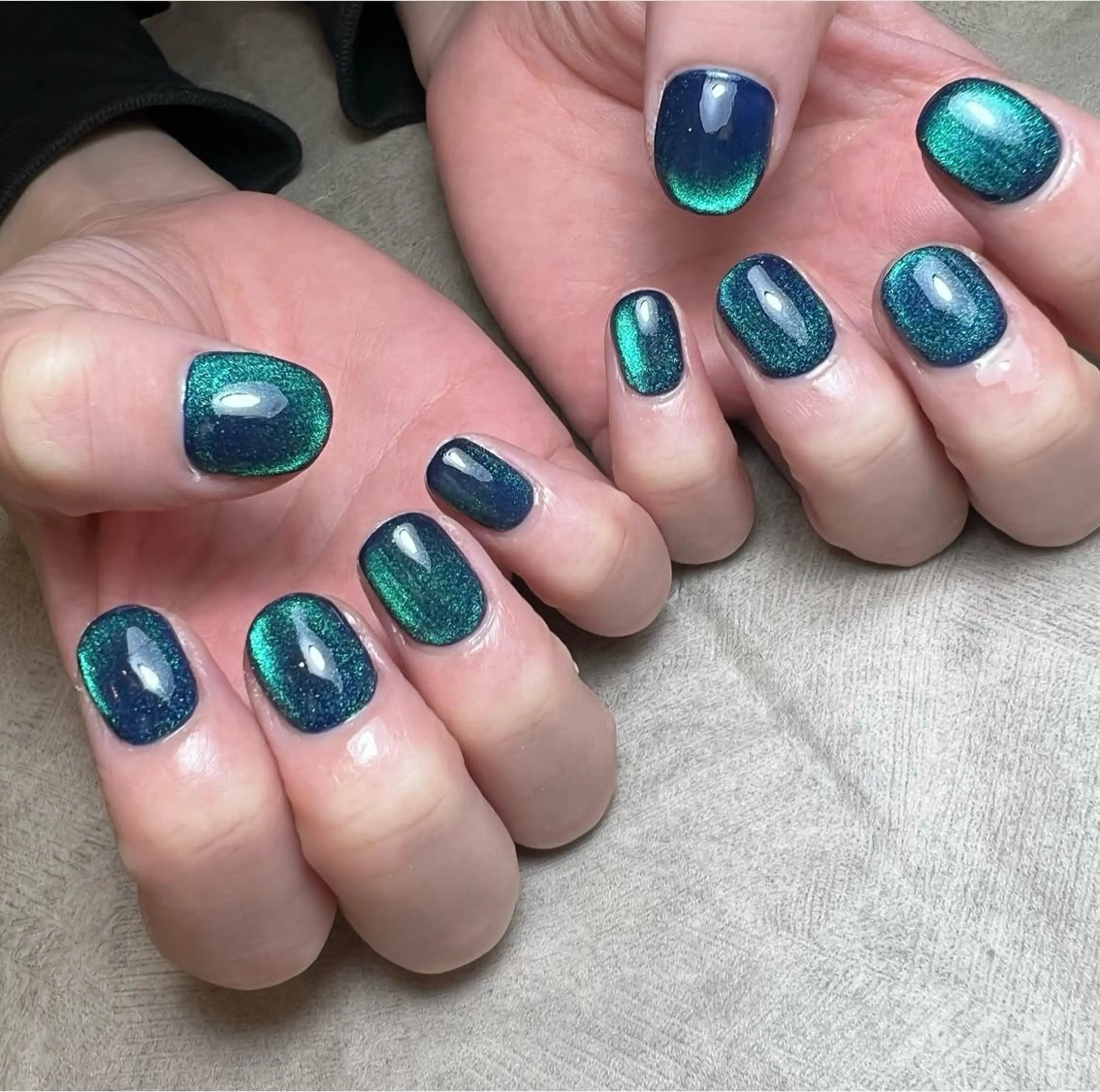 ショート ハンドネイル MAKANI salonのネイルデザイン