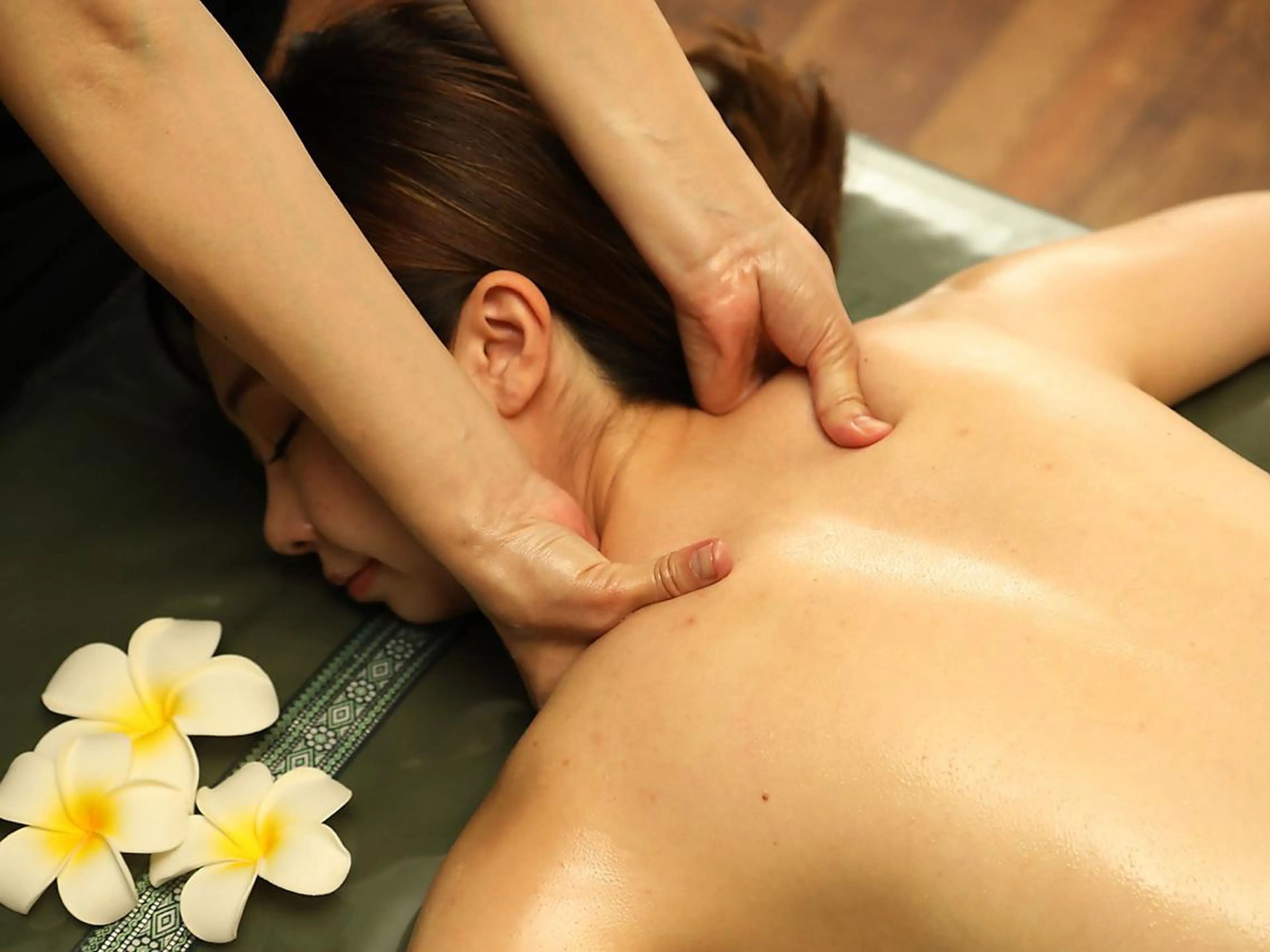 肩・首・うで乳酸流し(50分)の写真