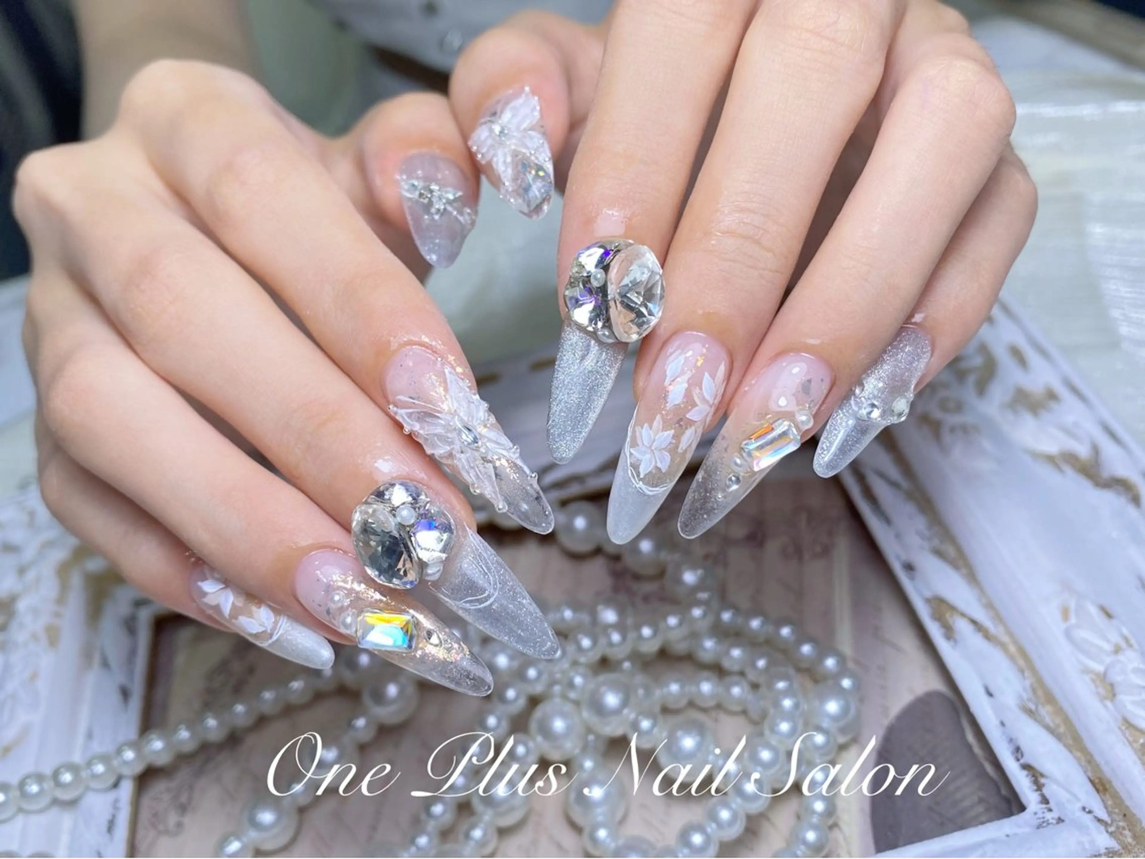 ネイル ハンドネイル One Plus Nail Salonのネイルデザイン