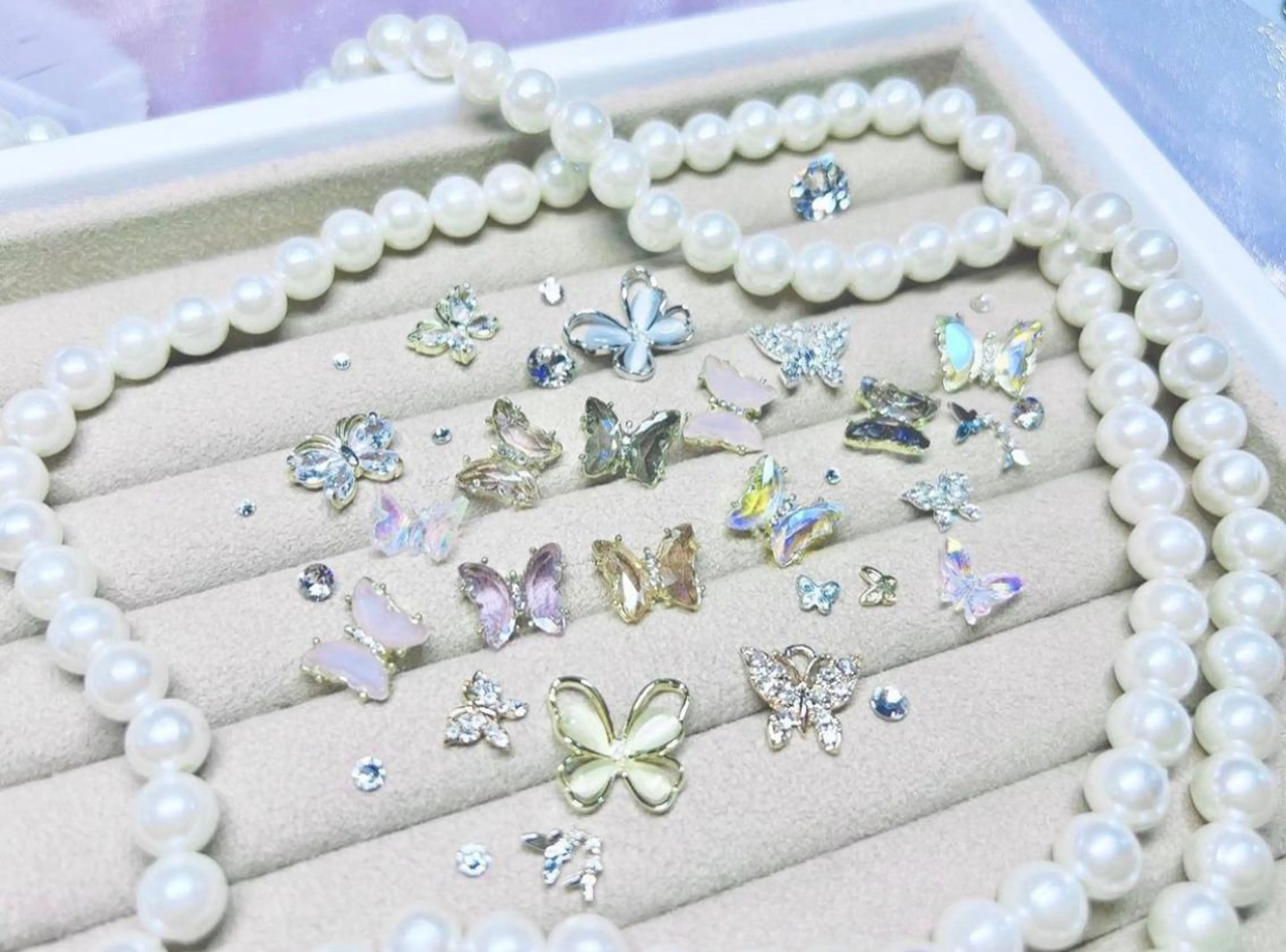 ネイル アートネイル オーロラネイル 成人式 フットネイル 韓国ネイル Yudia -neon-のネイルデザイン