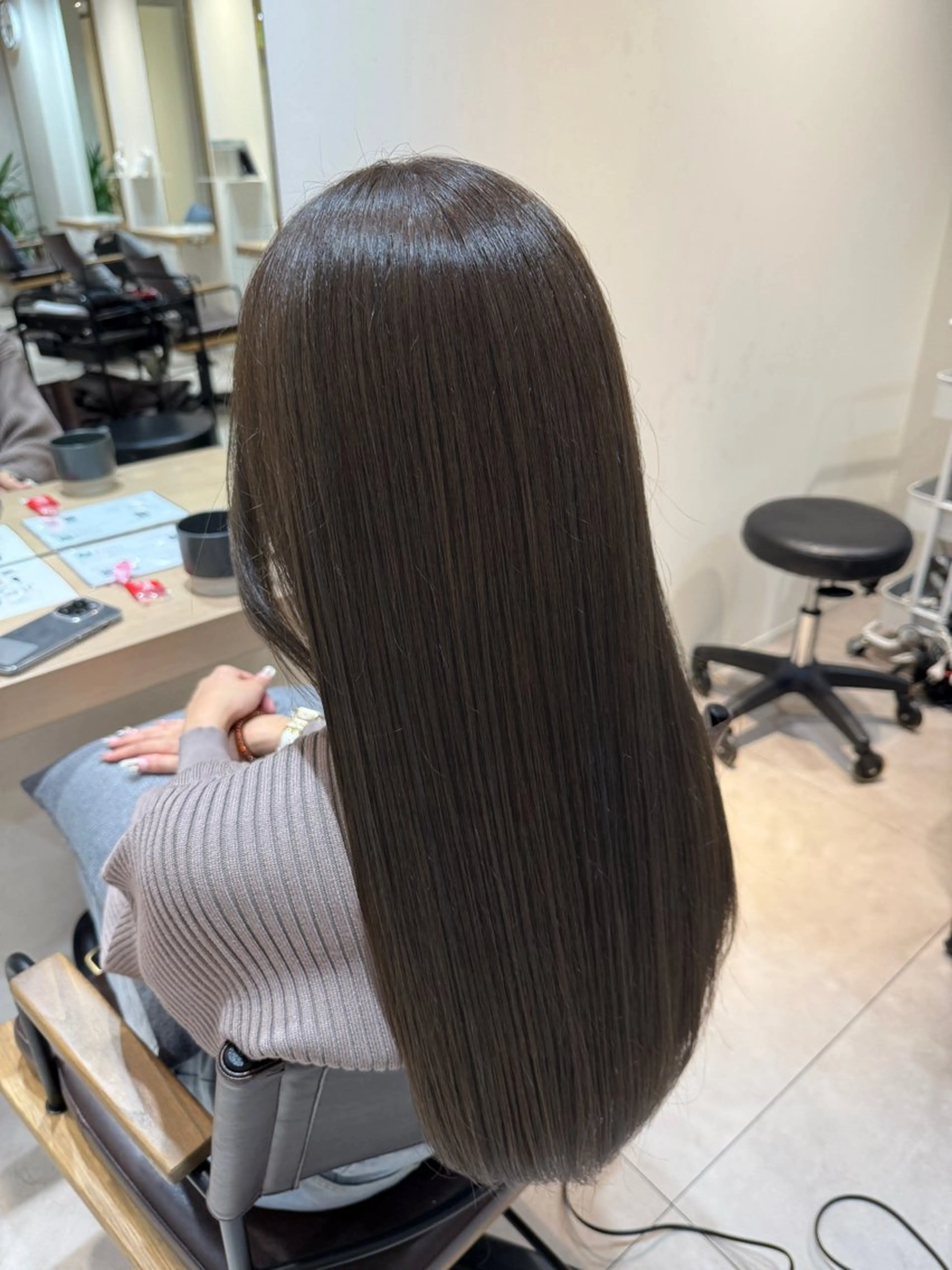 ロング ヘアカラー トリートメント 艶カラー/ボブカット 【lyann】ゆきののヘアスタイル