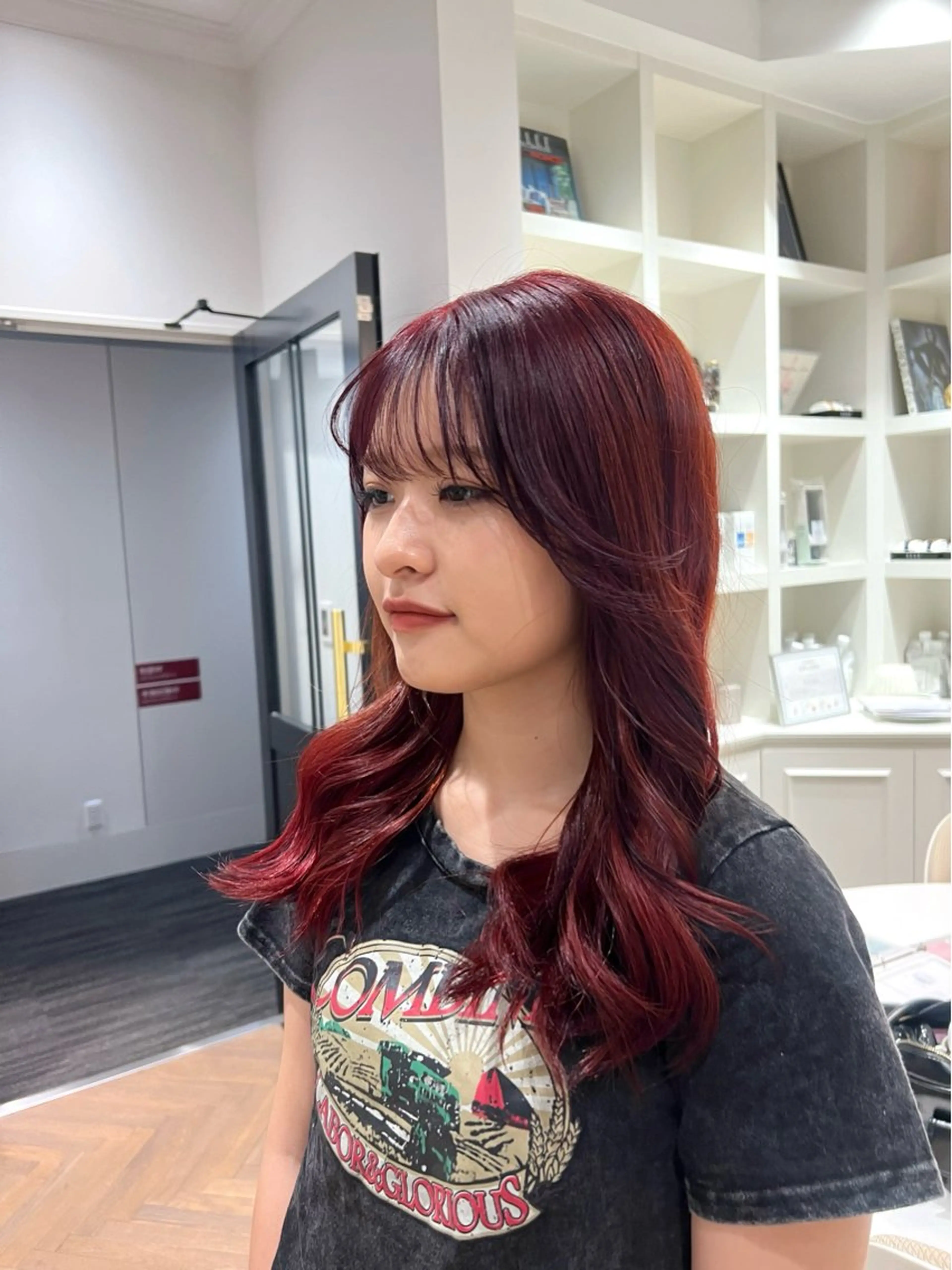 ロング カラー レッドカラー カット ヘアカラー 似合わせ/レイヤー 💟SAEのヘアスタイル