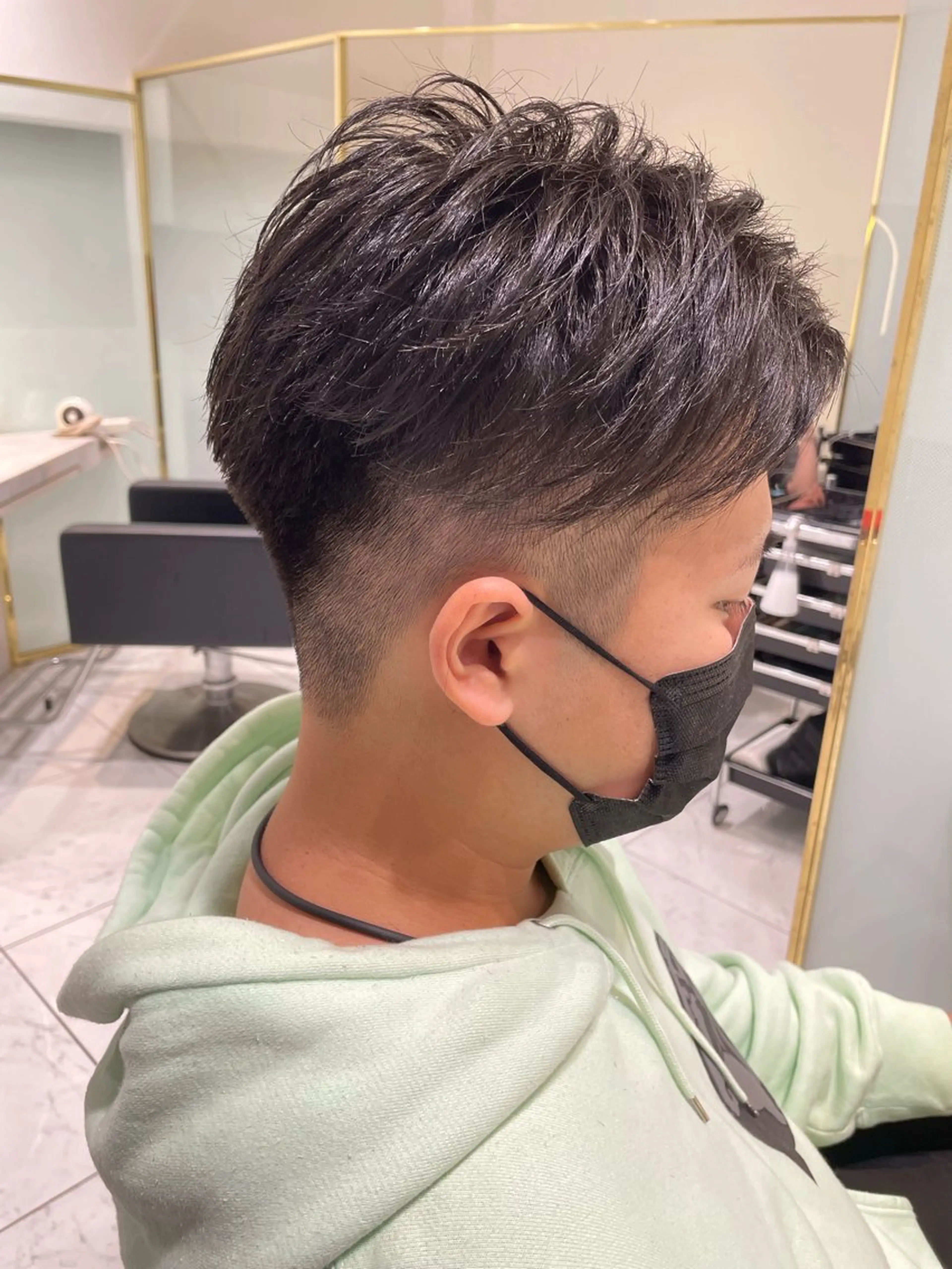 ショート メンズ 刈り上げ カットモデル無料✨ 塚田のヘアスタイル