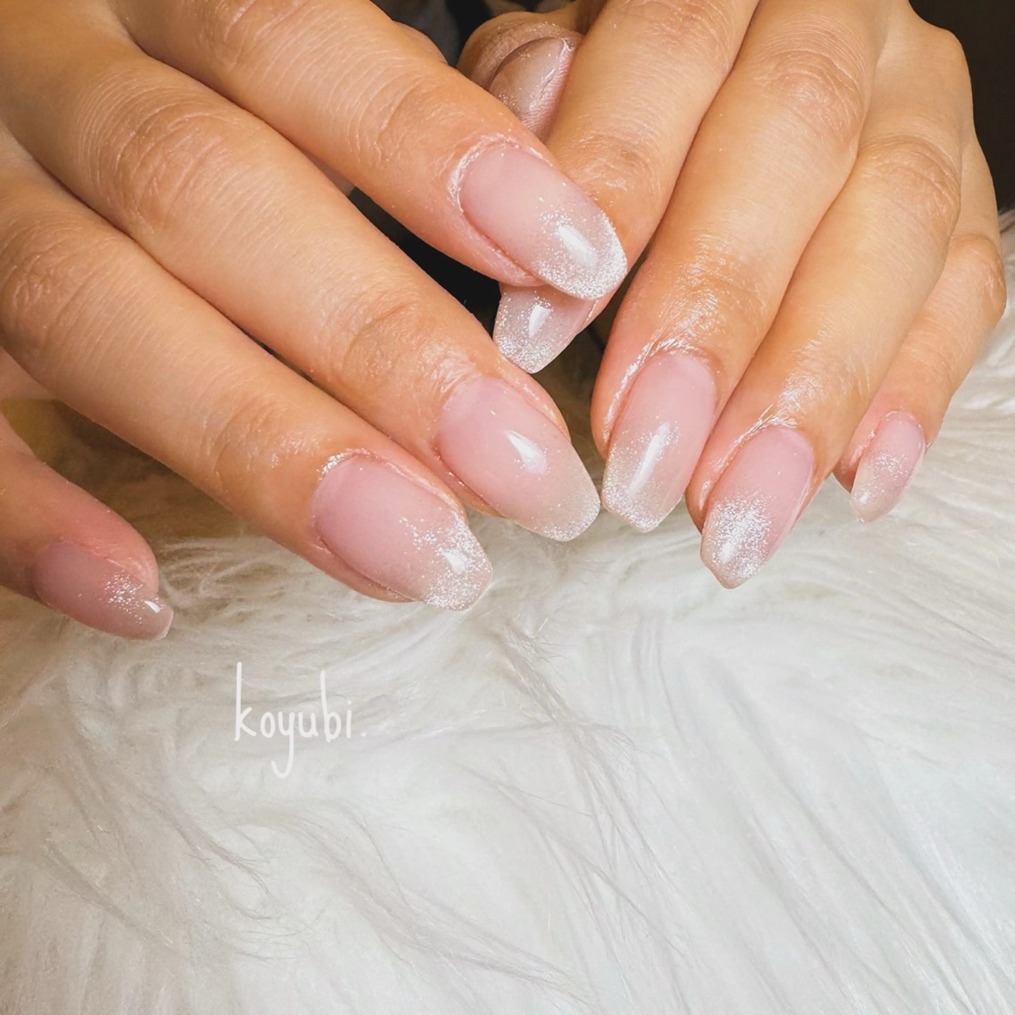 ネイル グラデーション マグネットネイル ハンドネイル 新宿御苑前店 島倉のネイルデザイン