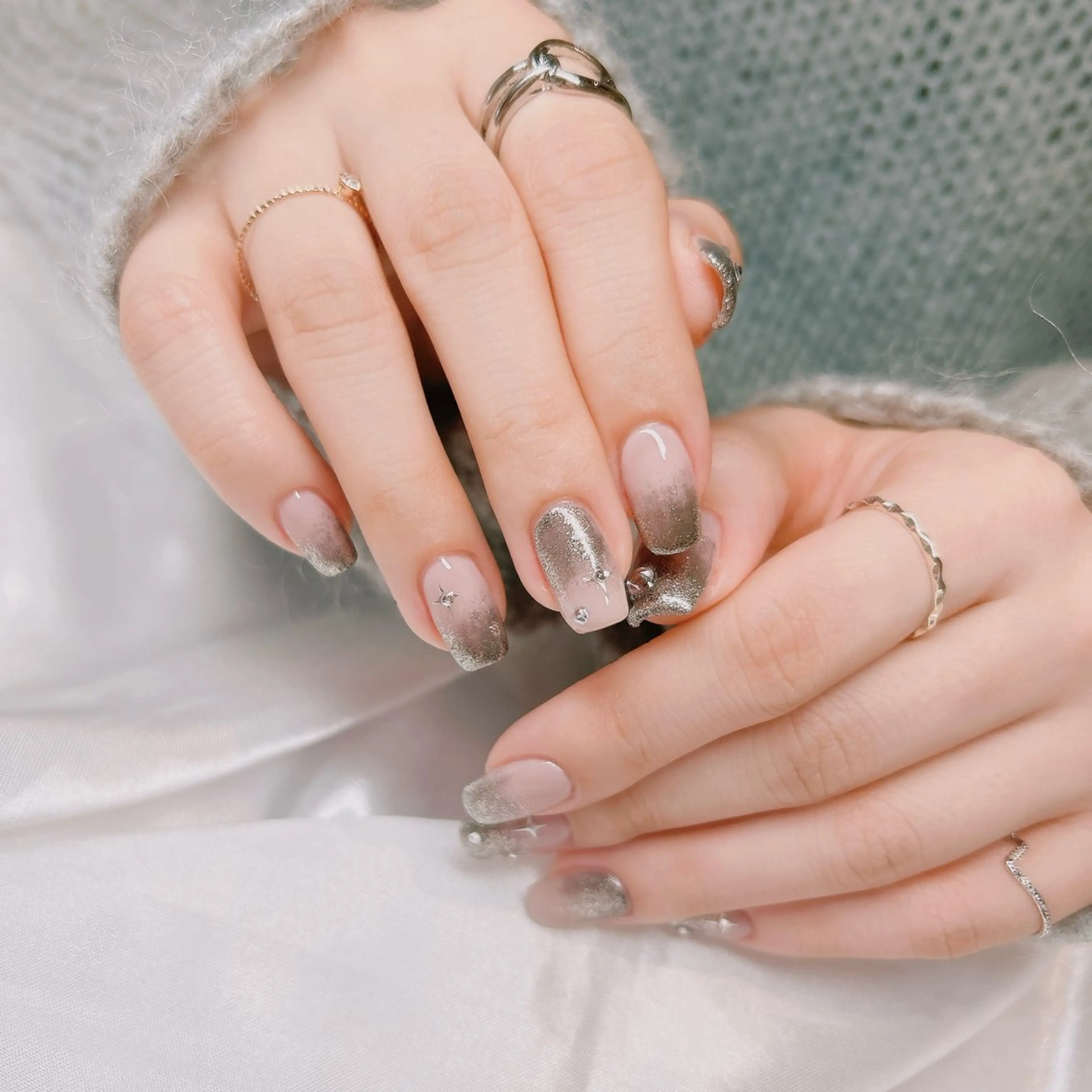 ネイル グラデーション キラキラネイル ラメ(グリッター) ラメグラデーション ハンドネイル junna 金山.東別院.上前津のネイルデザイン