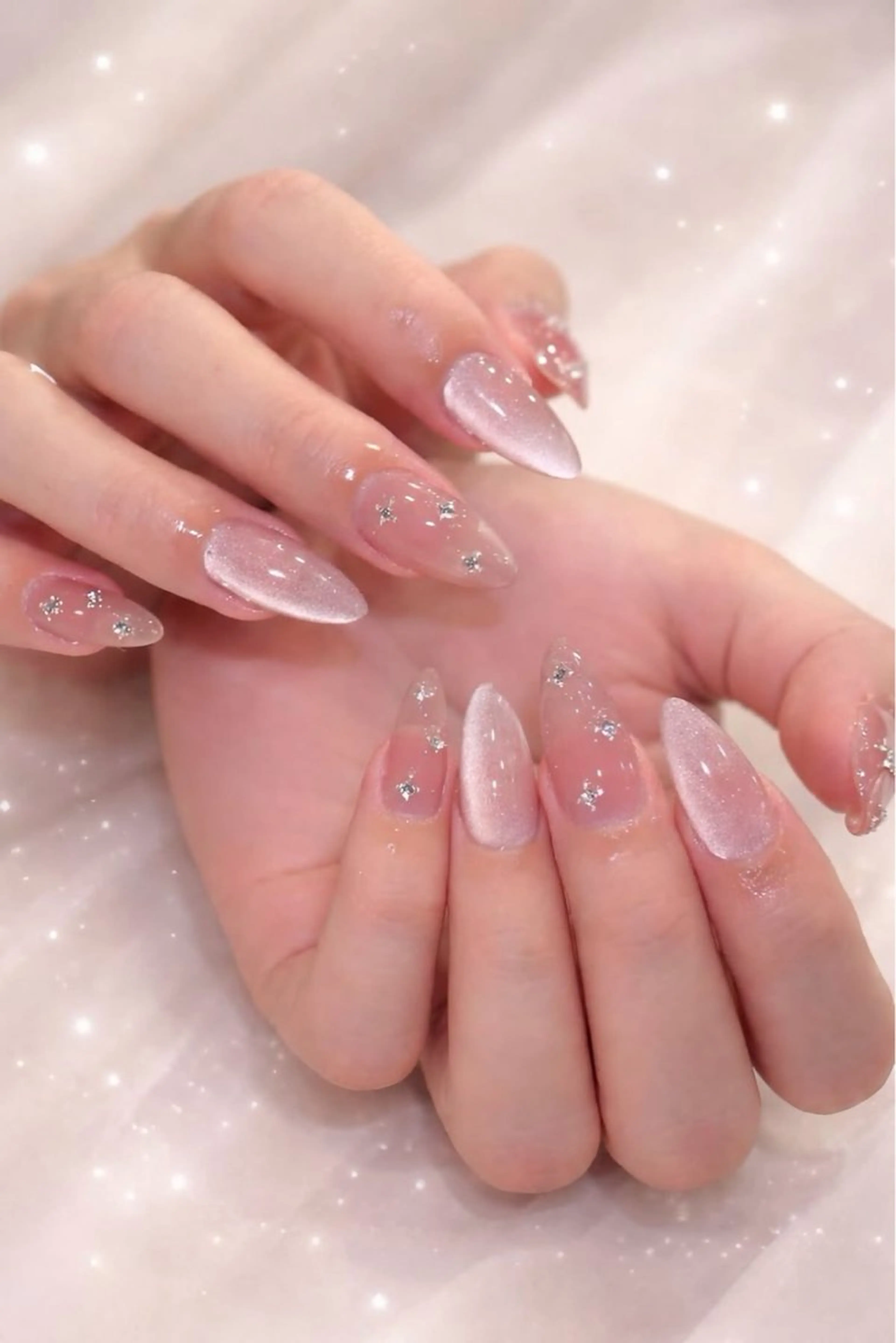 ネイル チークネイル フレンチネイル グラデーション キラキラネイル マグネットネイル ハンドネイル FUJI Nail Salonのネイルデザイン