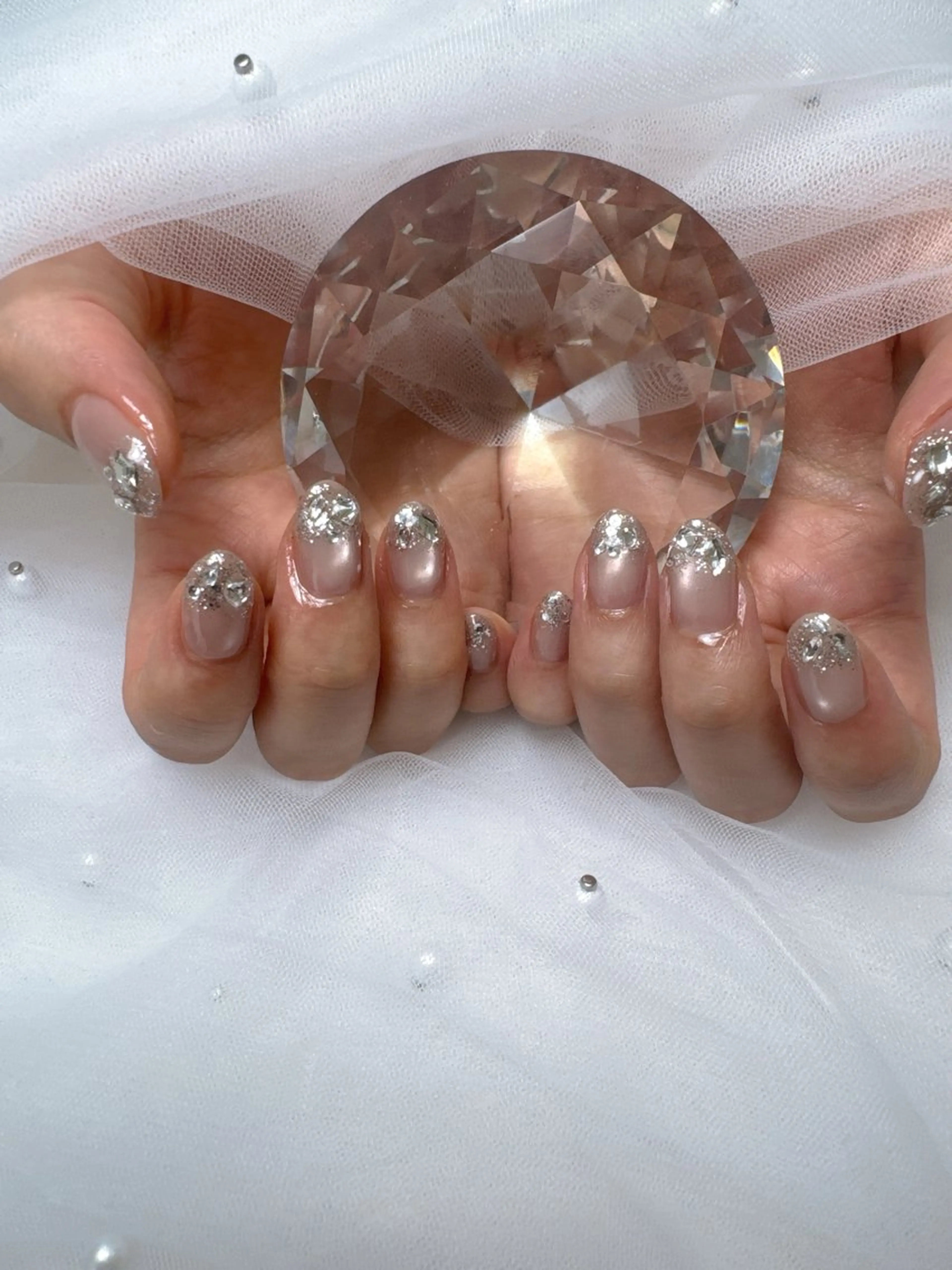 ネイル キラキラネイル 韓国ネイル 持ち込み ワンホンネイル ハンドネイル Queeens nailのネイルデザイン