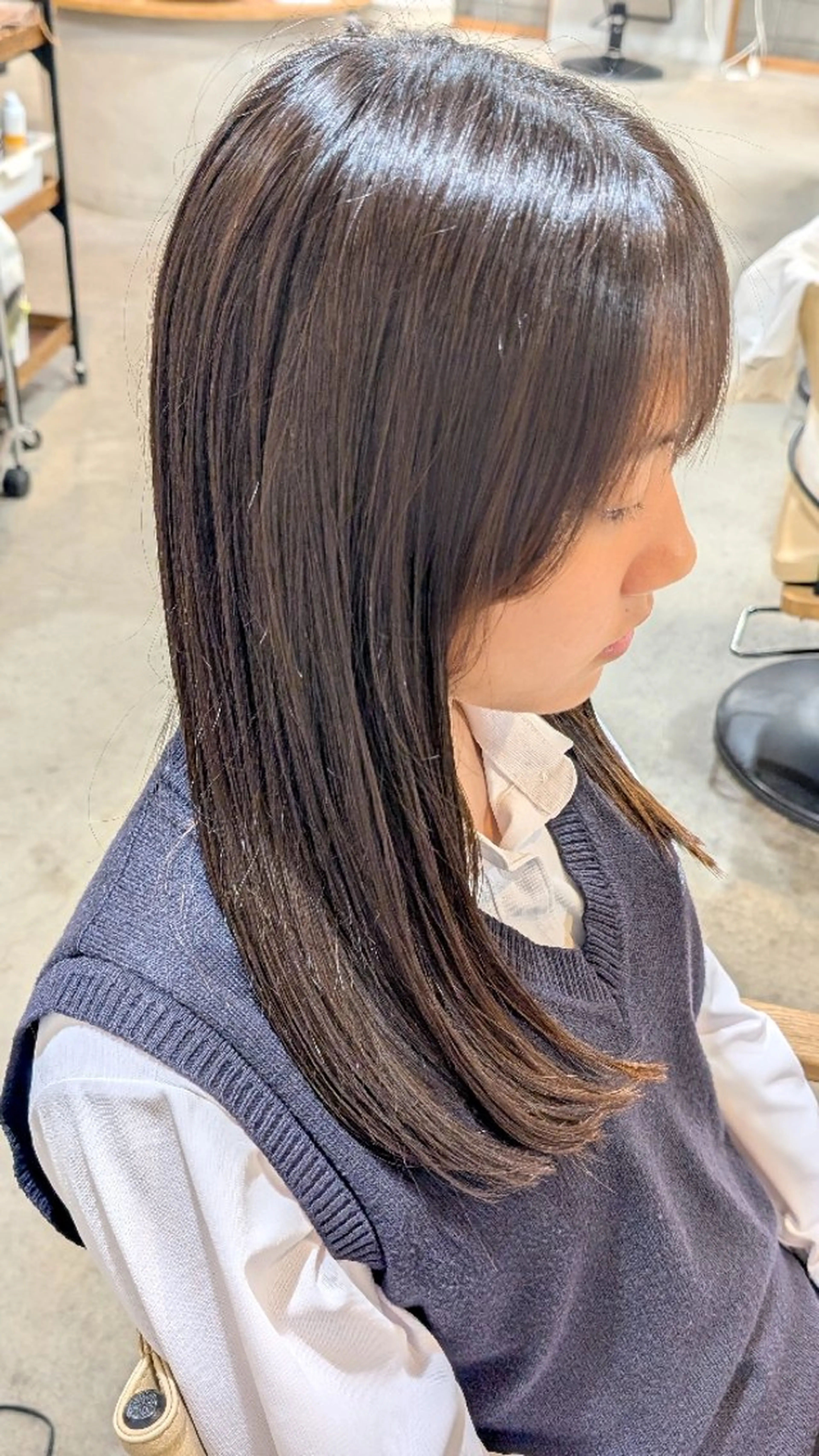 ロング サイドバング 【女性限定】 しおりのヘアスタイル