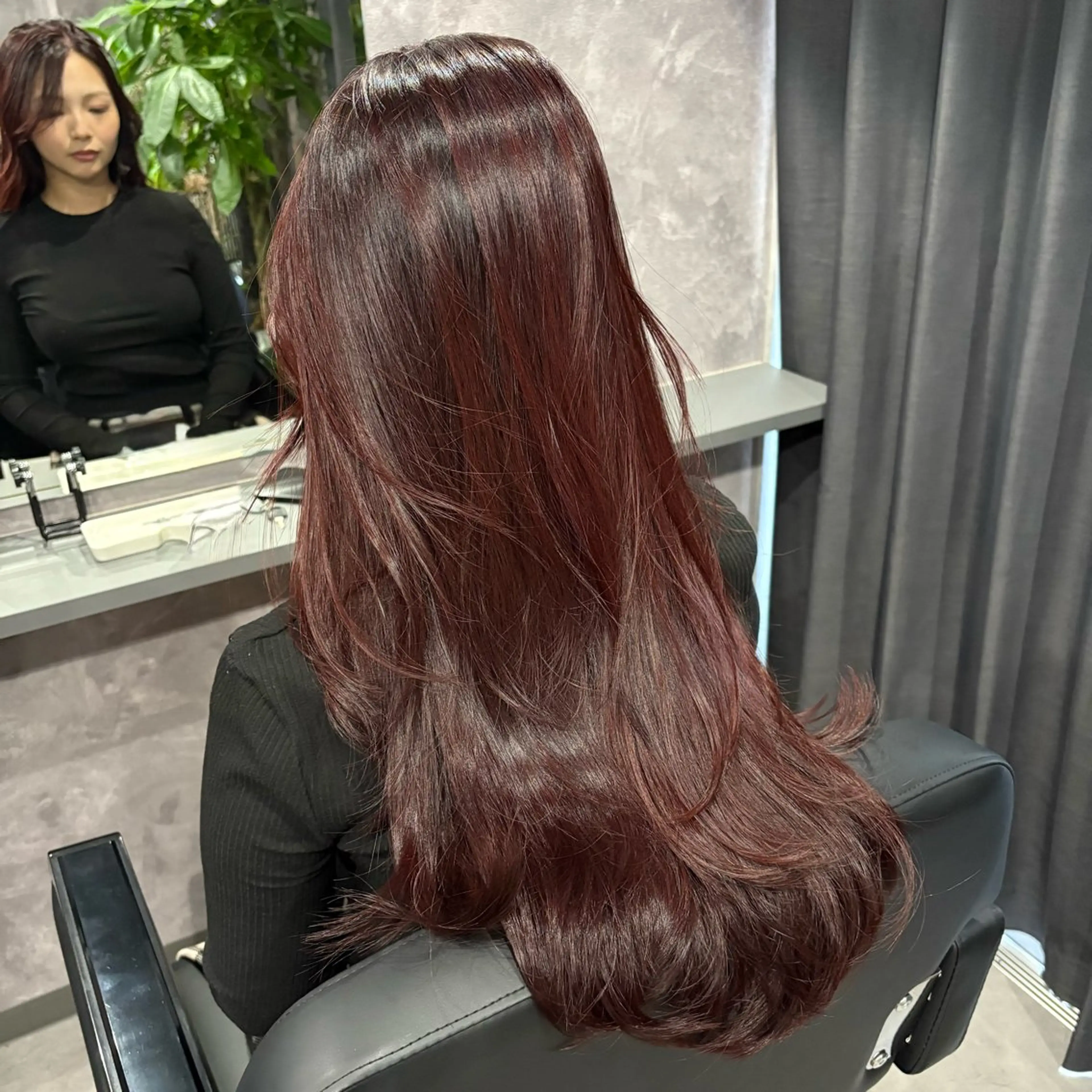ロング カラー レイヤーカット カット ヘアカラー トリートメント nameless miichiのヘアスタイル