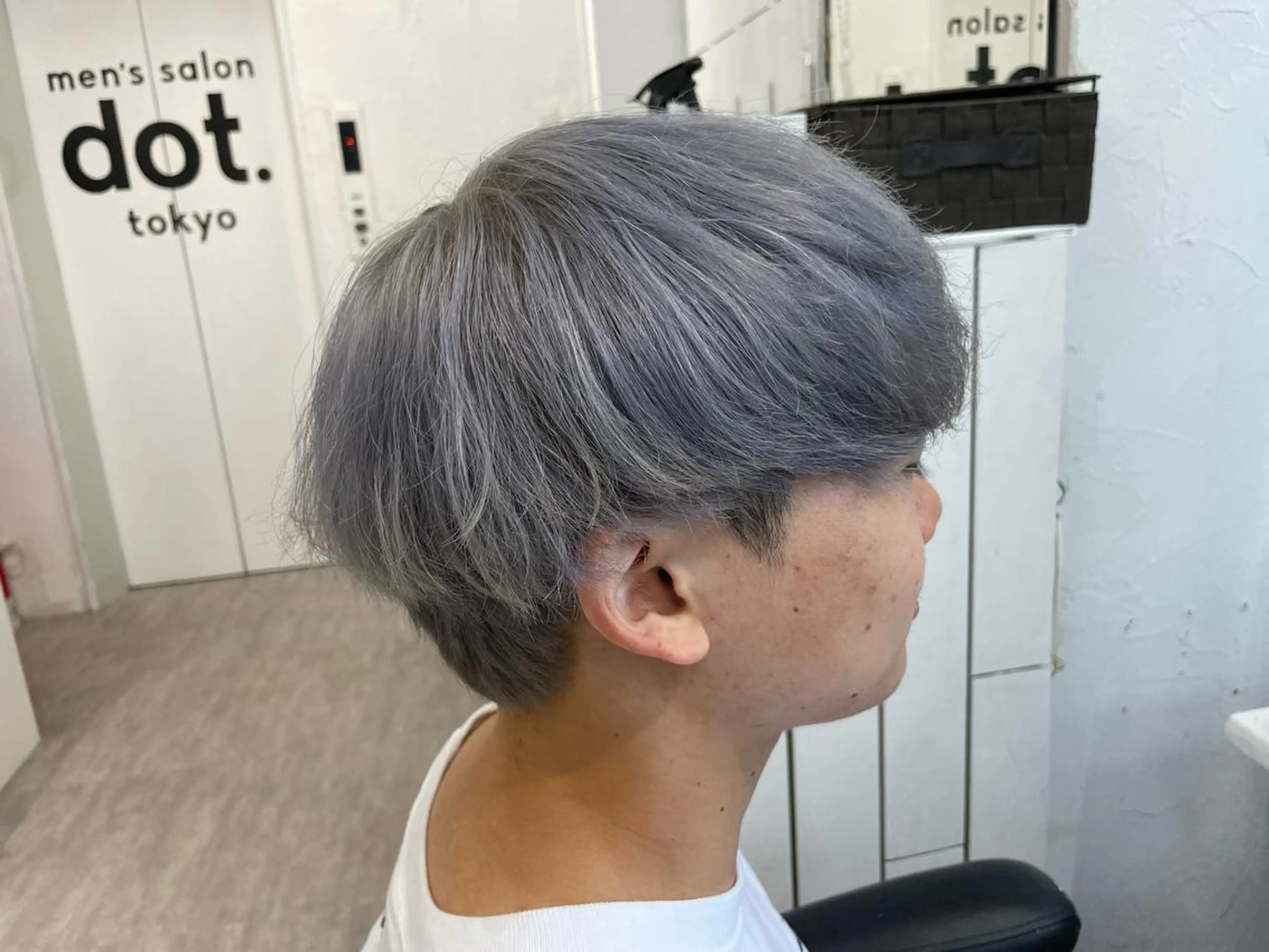 カラー メンズ ブルーカラー シルバー ✨️ツイスパ波巻き特 化小杉澪生✨️のヘアスタイル