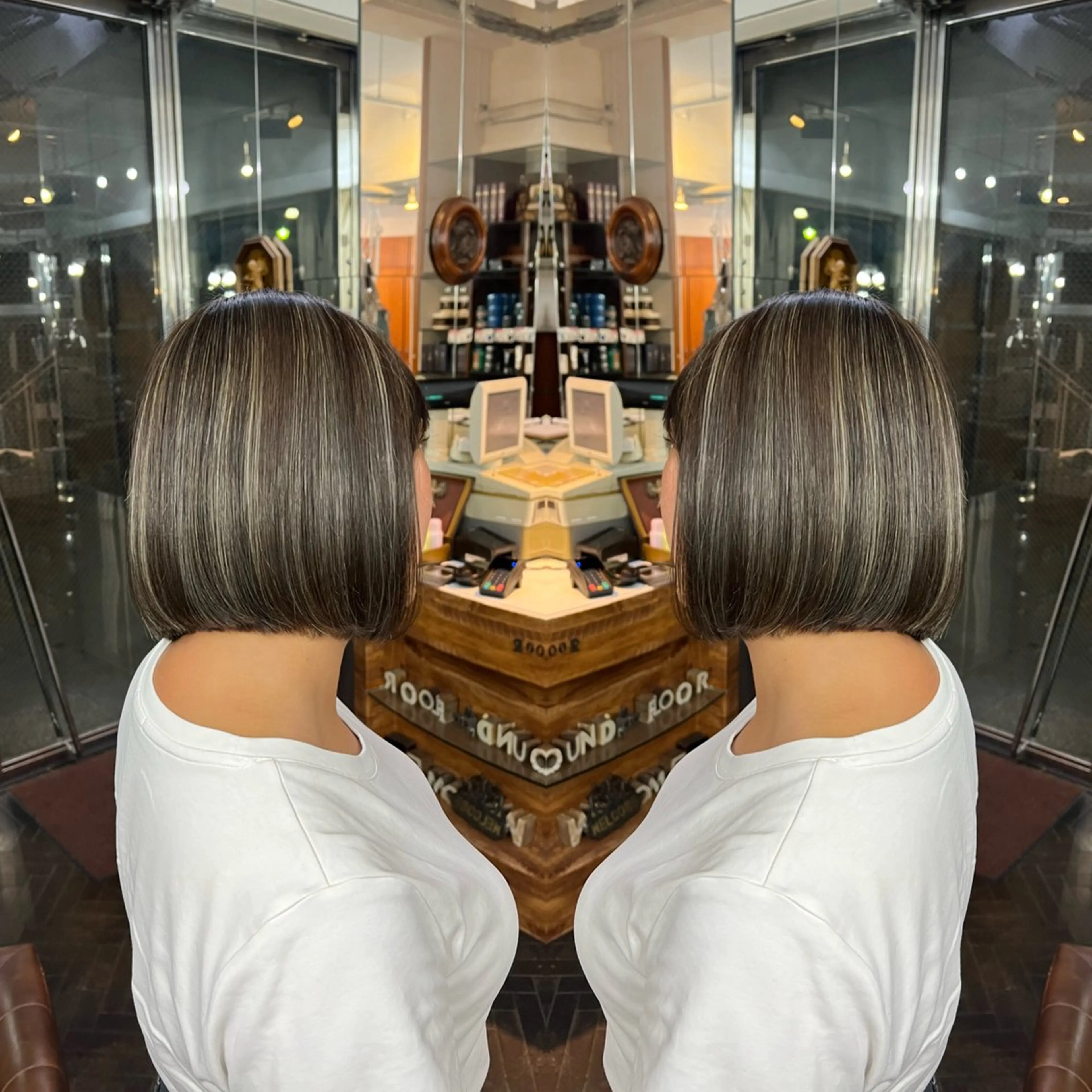 ミディアム カラー ハイライト/レイヤー /ハイトーン/AOIのヘアスタイル