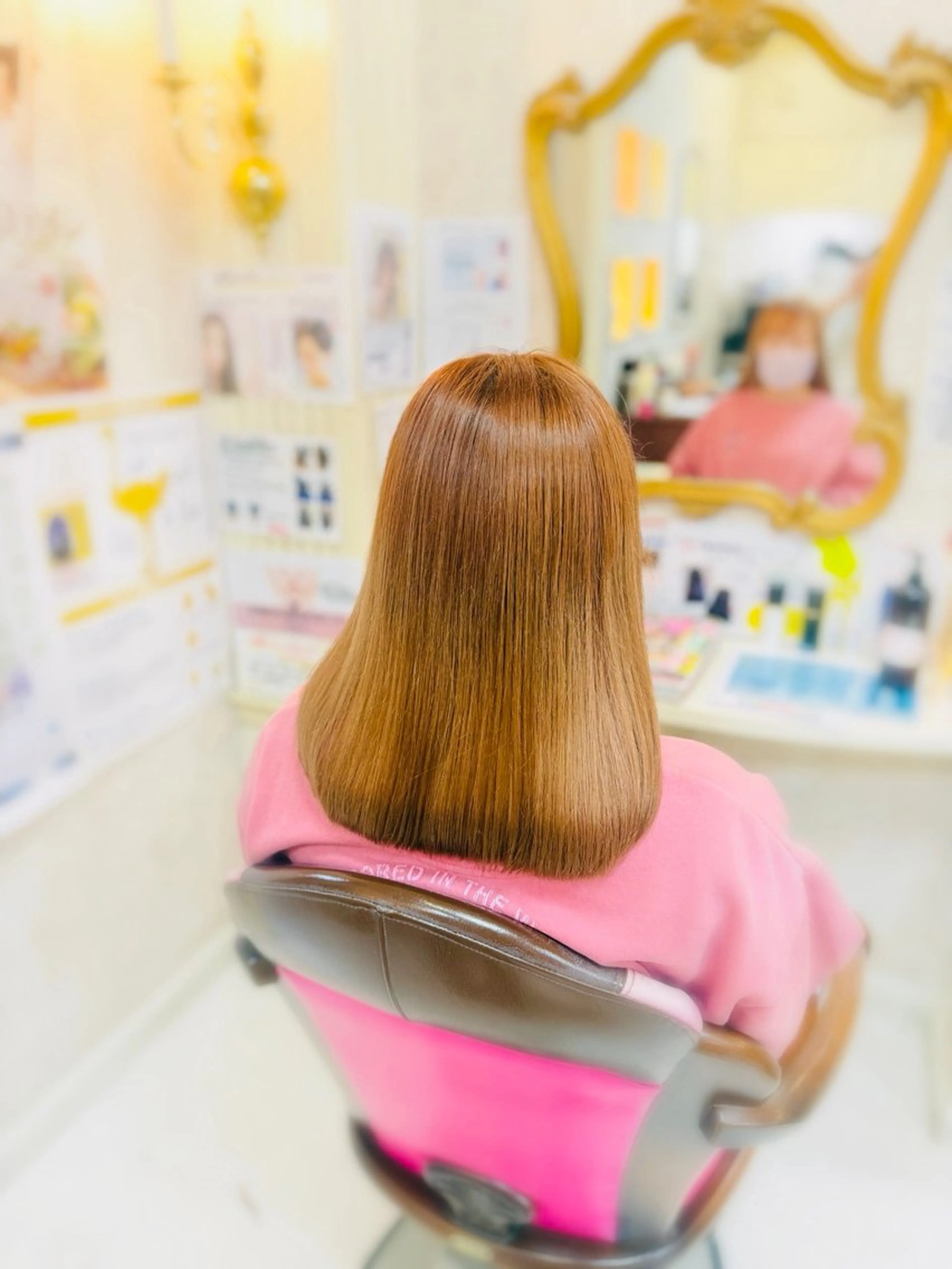 ミディアム カット 菅沼 美咲のヘアスタイル