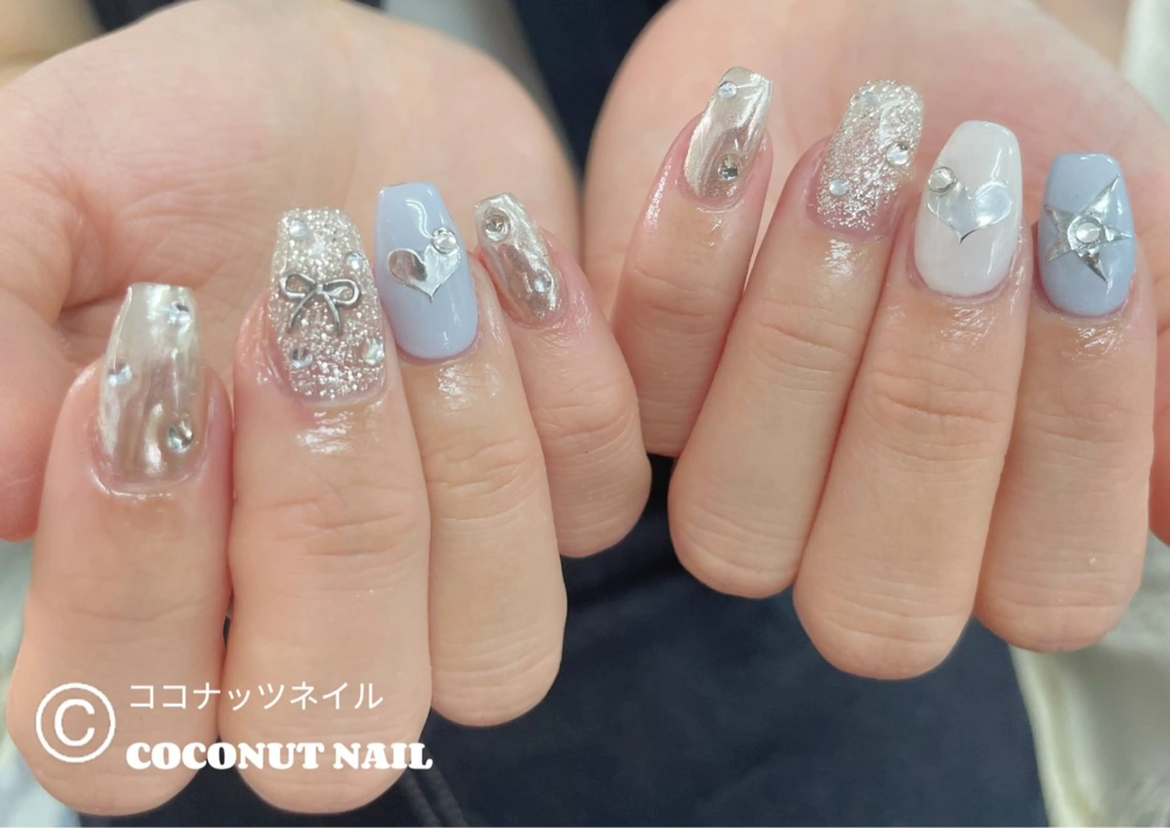 ネイル べっ甲ネイル フレンチネイル キラキラネイル マグネットネイル 大理石ネイル(マーブル) ハンドネイル 神田 ココナッツのネイルデザイン